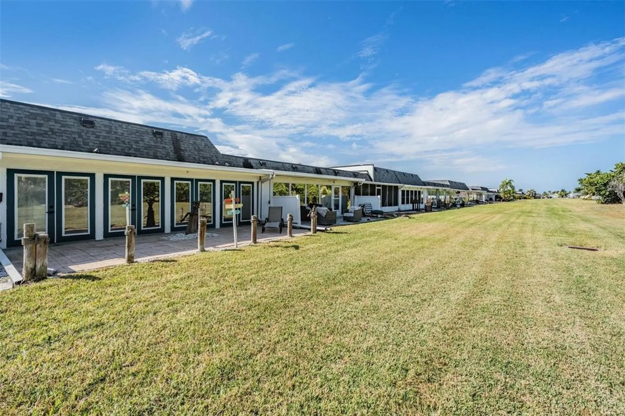 Property Slideshow image 21 of 27 | 127 boca ciega point blvd n, St Petersburg, FL, 33708