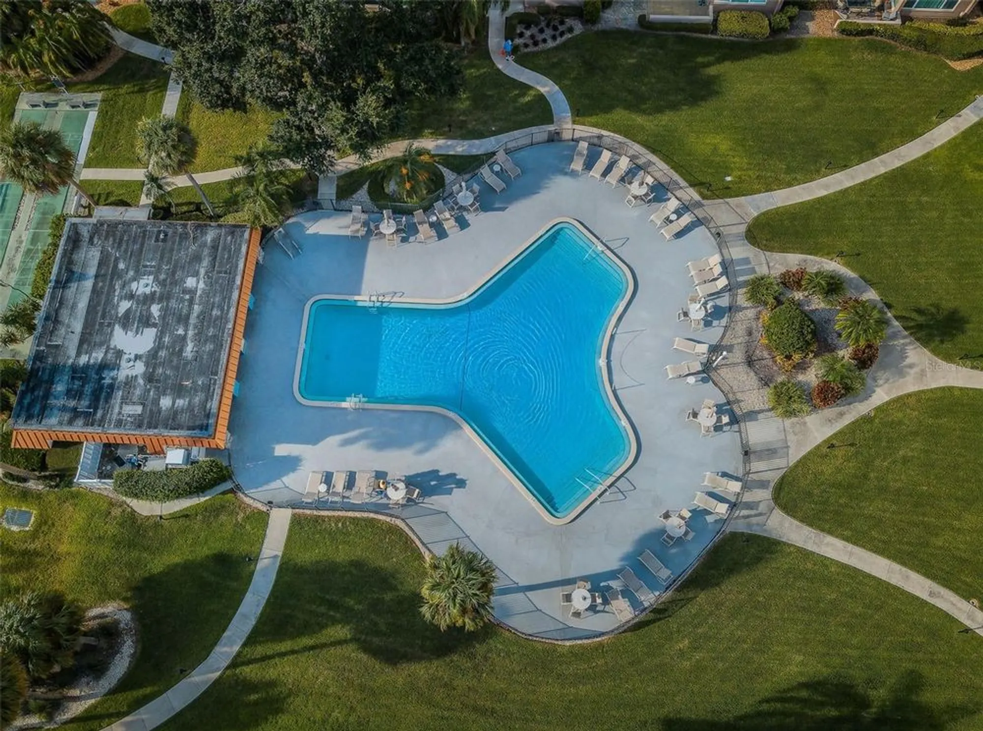 Property Slideshow image 44 of 53 | 634 edgewater dr unit 447, Dunedin, FL, 34698