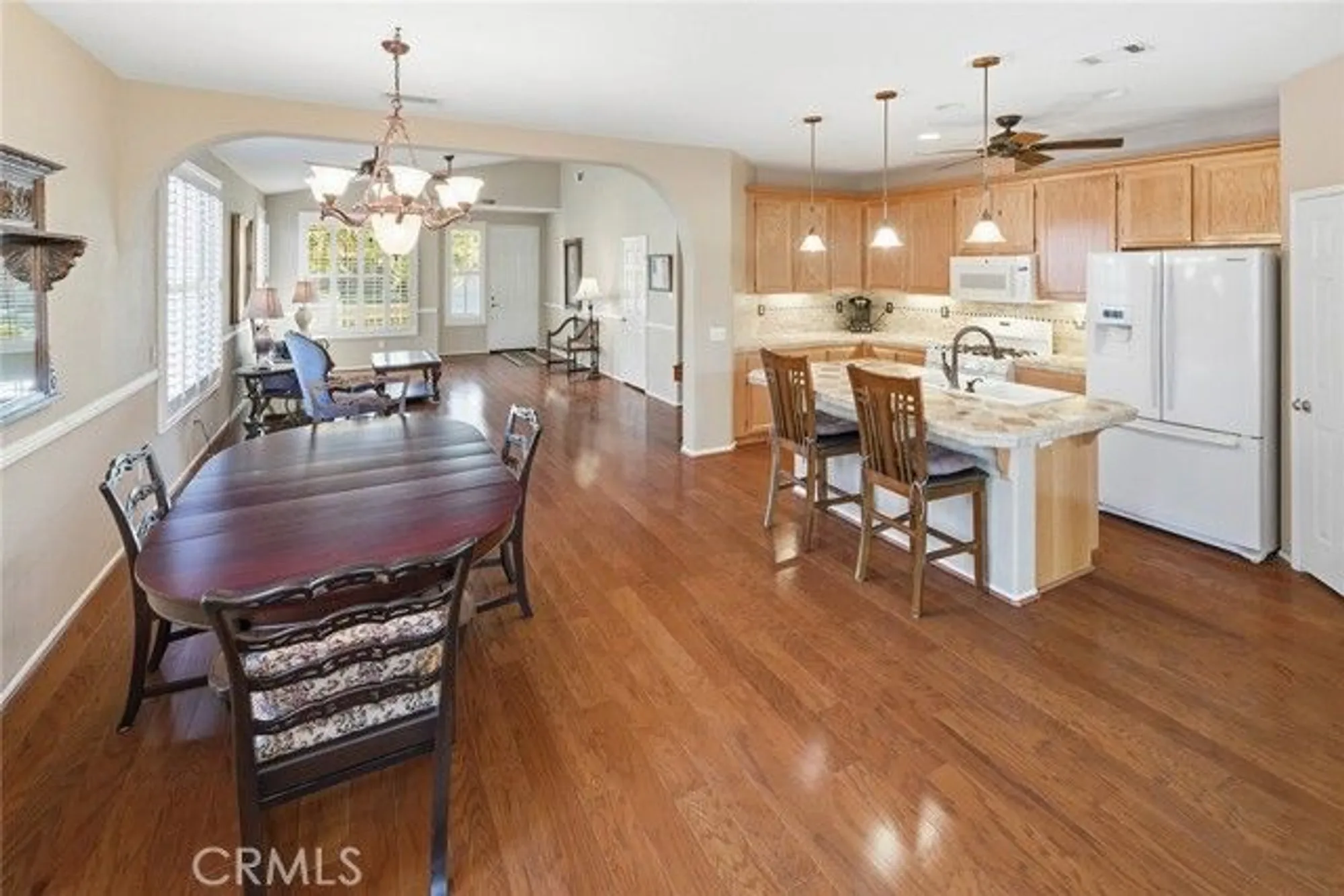 Property Slideshow image 32 of 72 | 28920 raintree dr, Menifee, CA, 92584