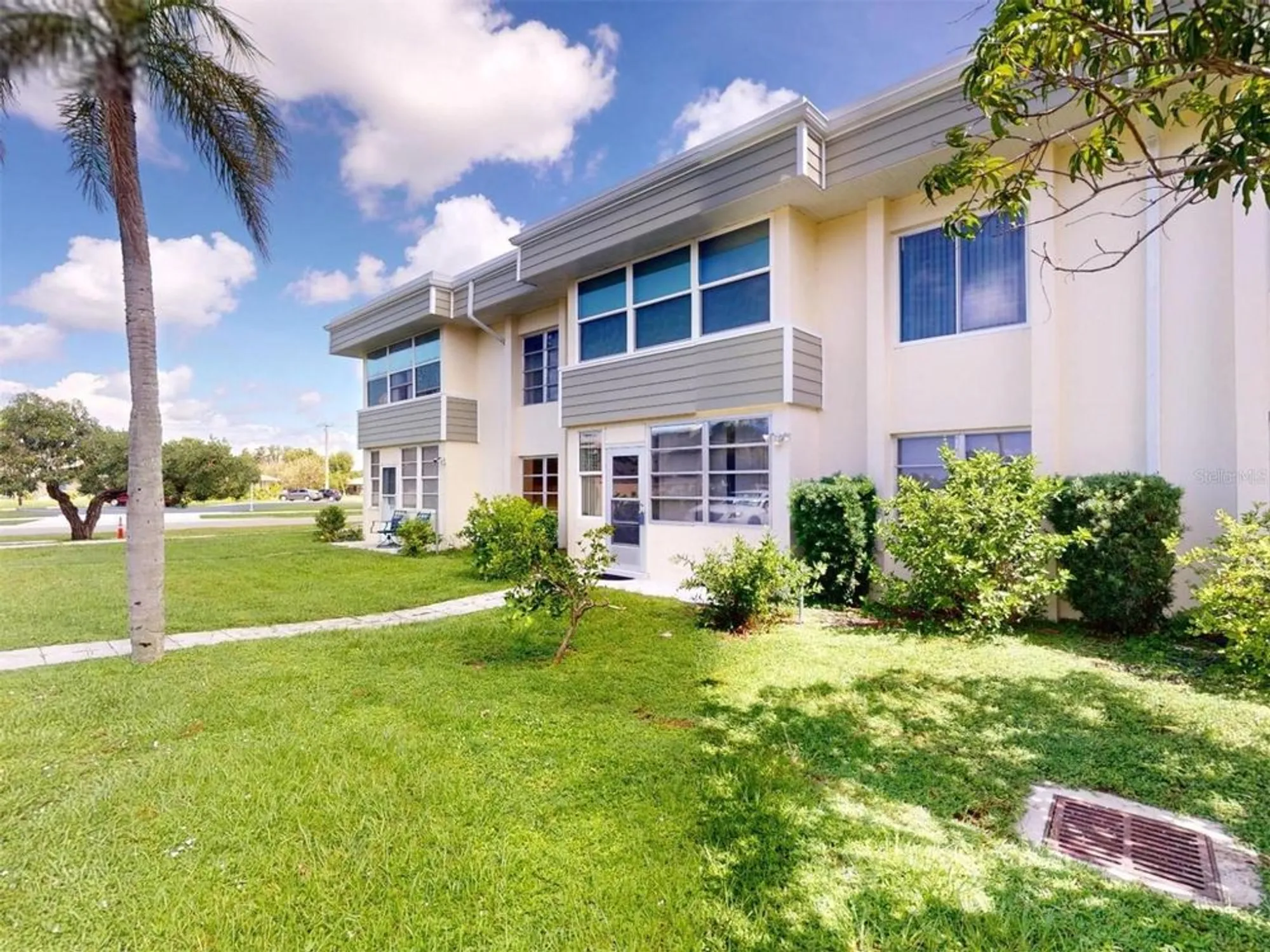 Property Slideshow image 1 of 32 | 21267 gertrude ave 113, Port Charlotte, FL, 33952