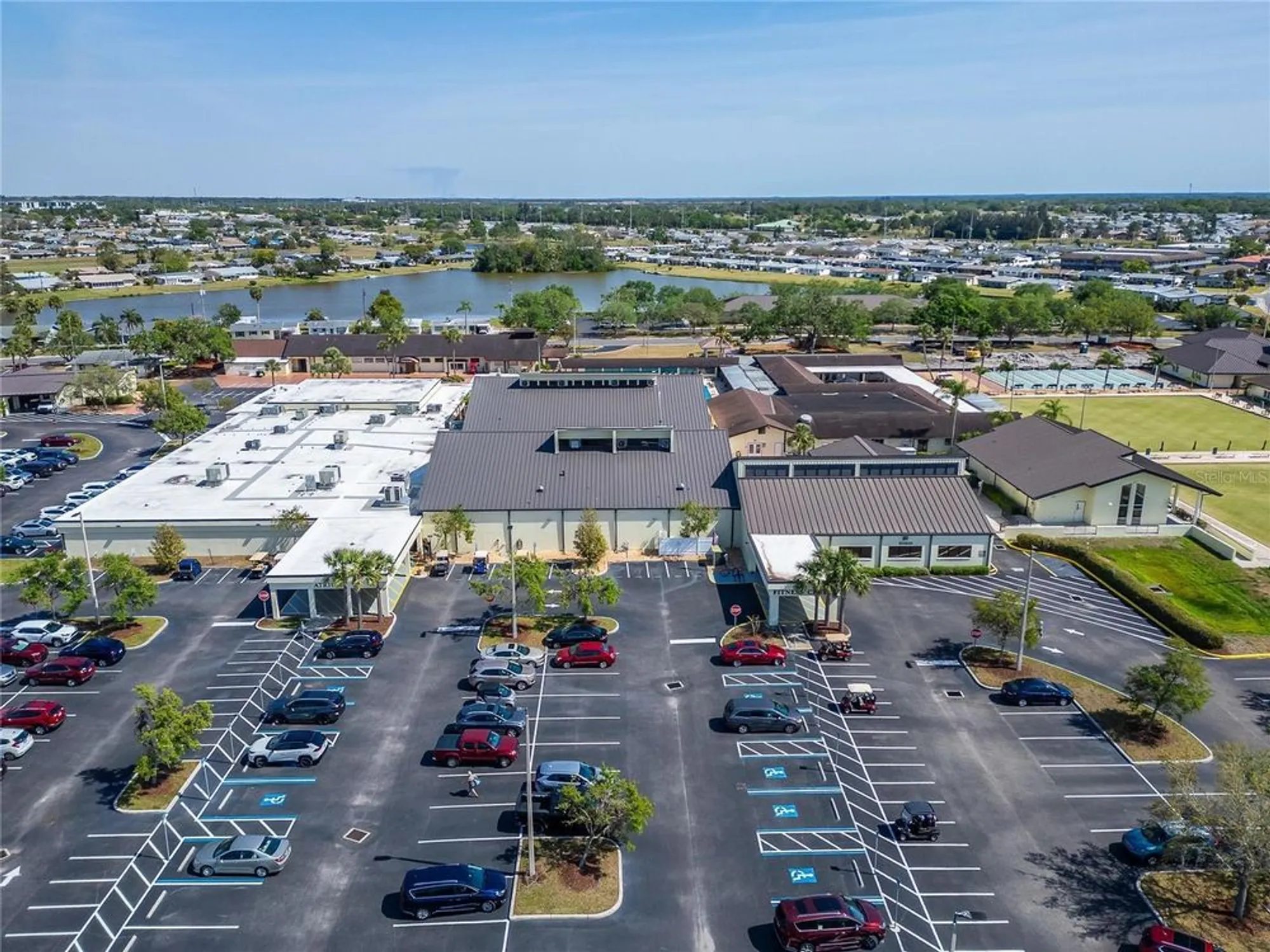 Property Slideshow image 80 of 81 | 334 northway dr, Sun City Center, FL, 33573