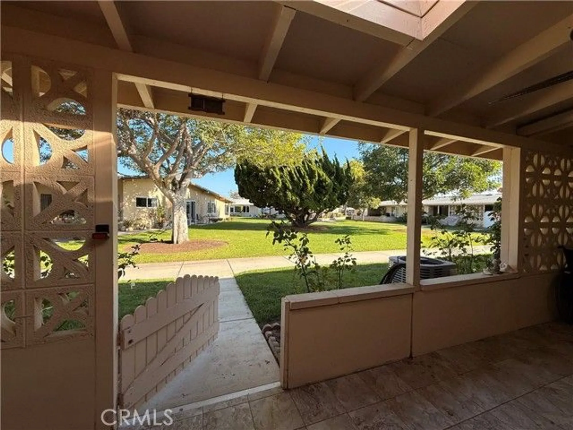 Property Slideshow image 3 of 22 | 13601 medinac ln unit 72e, Seal Beach, CA, 90740