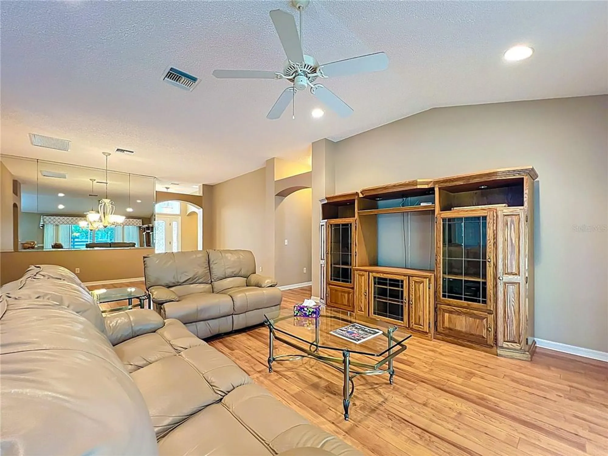 Property Slideshow image 12 of 64 | 16946 se 93rd cuthbert cir, The Villages, FL, 32162