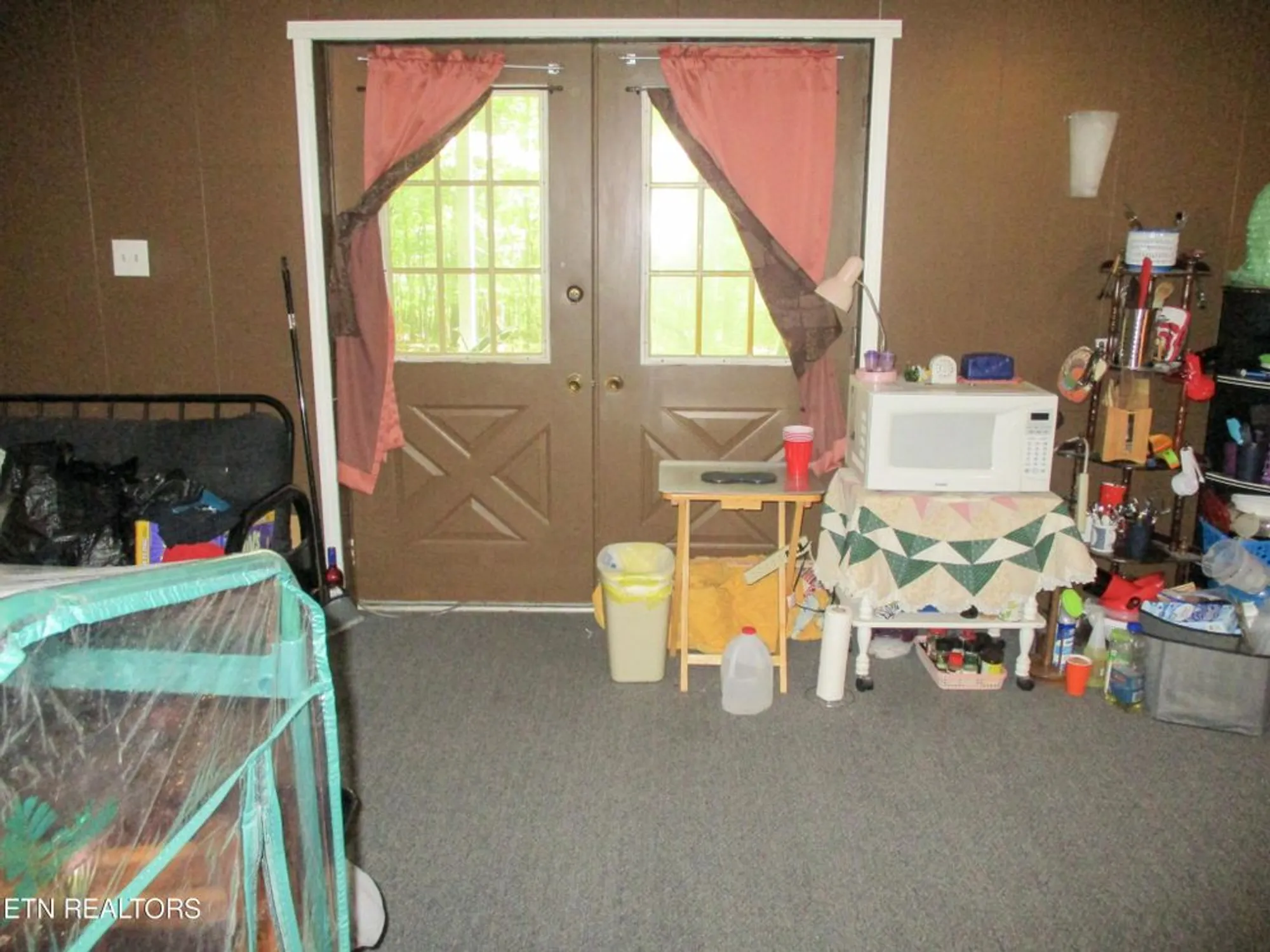 Property Slideshow image 30 of 38 | 312 lakeview dr, Crossville, TN, 38558