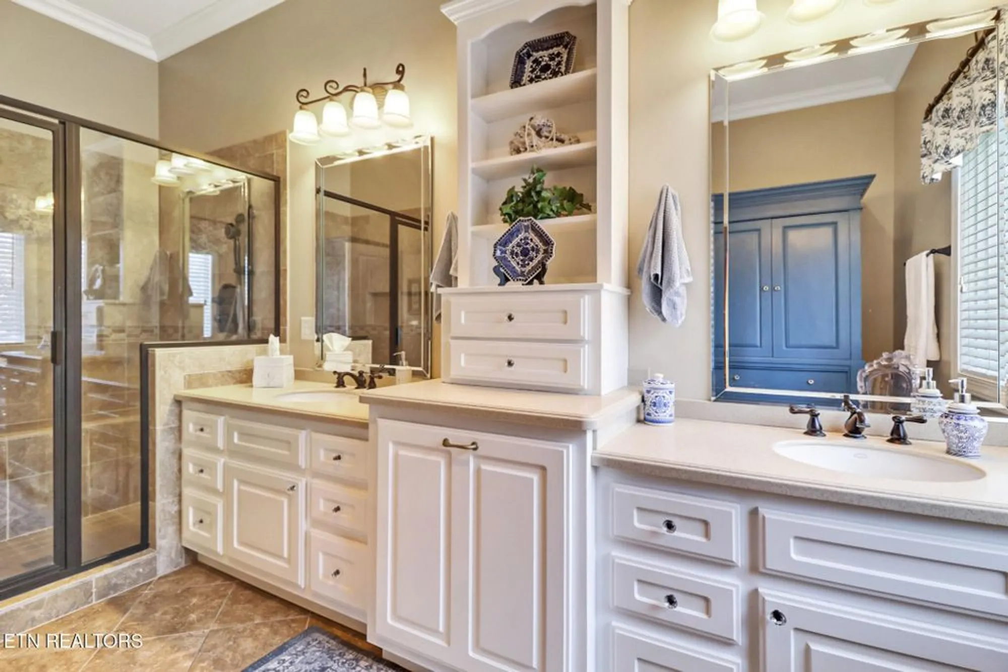 Property Slideshow image 32 of 47 | 237 forest hill dr, Crossville, TN, 38558