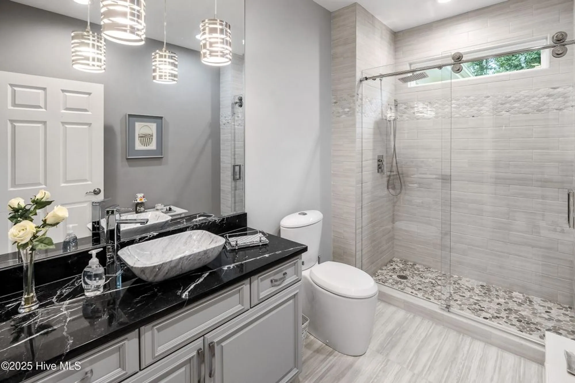 Property Slideshow image 11 of 62 | 704 squire ln, Wilmington, NC, 28411