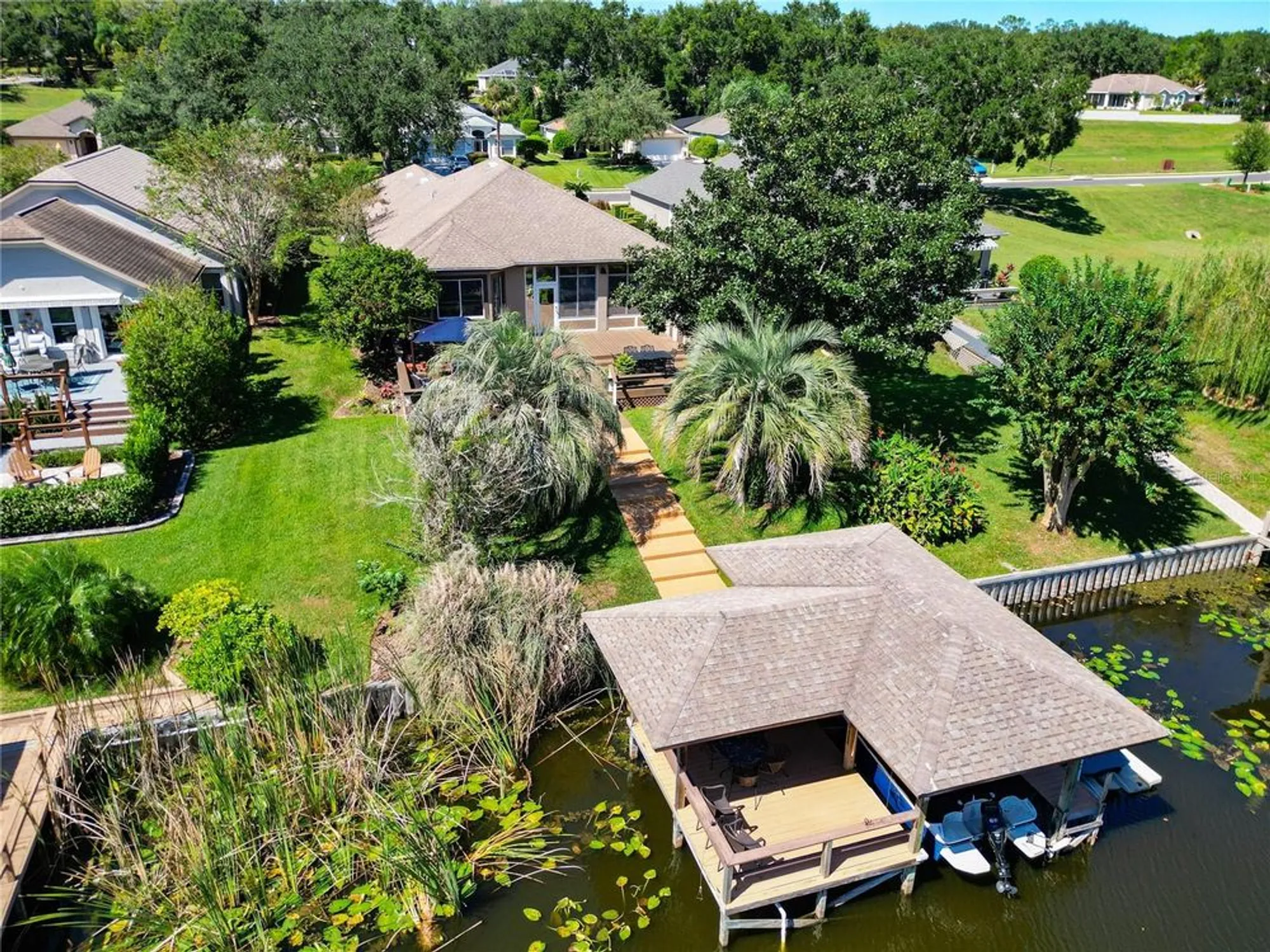 Property Slideshow image 36 of 50 | 6128 landings blvd, Lady Lake, FL, 32159