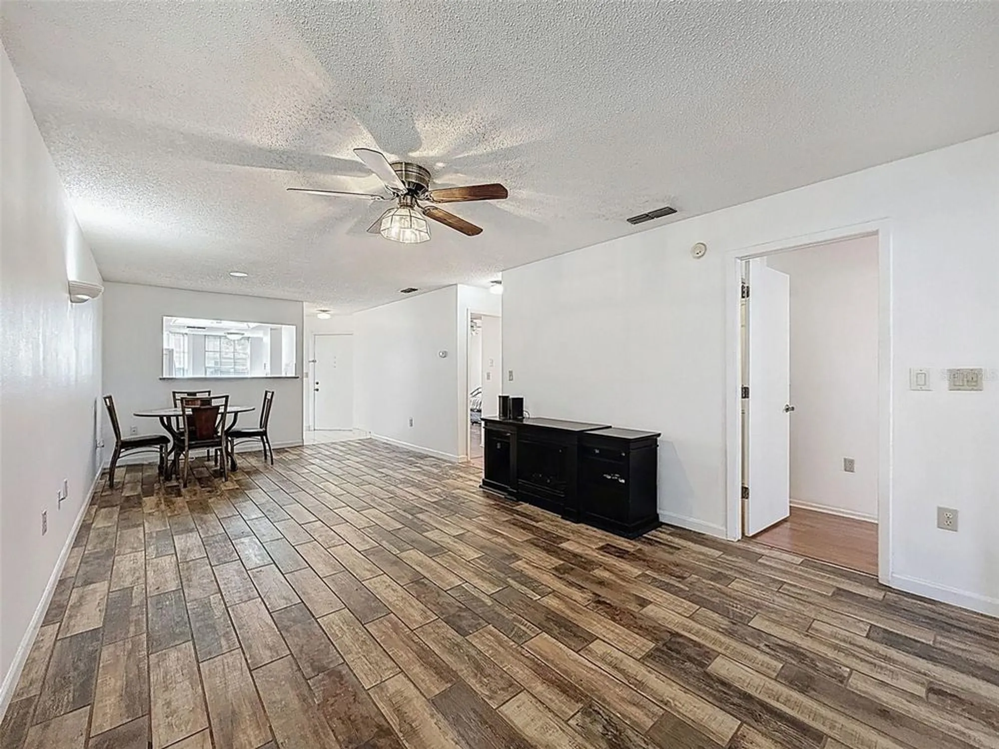 Property Slideshow image 3 of 74 | 11403 versailles ln, Port Richey, FL, 34668