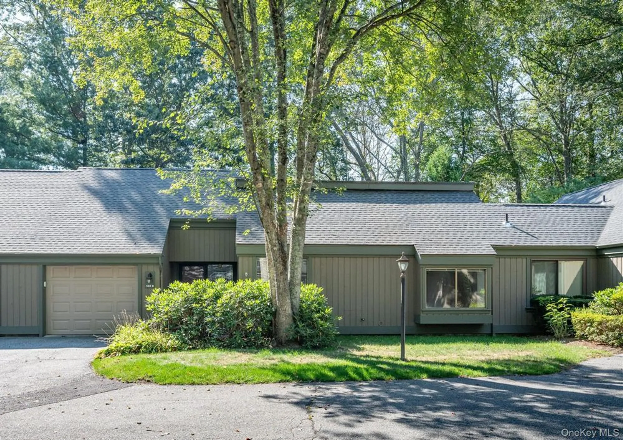 Property Slideshow image 1 of 28 | 438 heritage hls b, Somers, NY, 10589