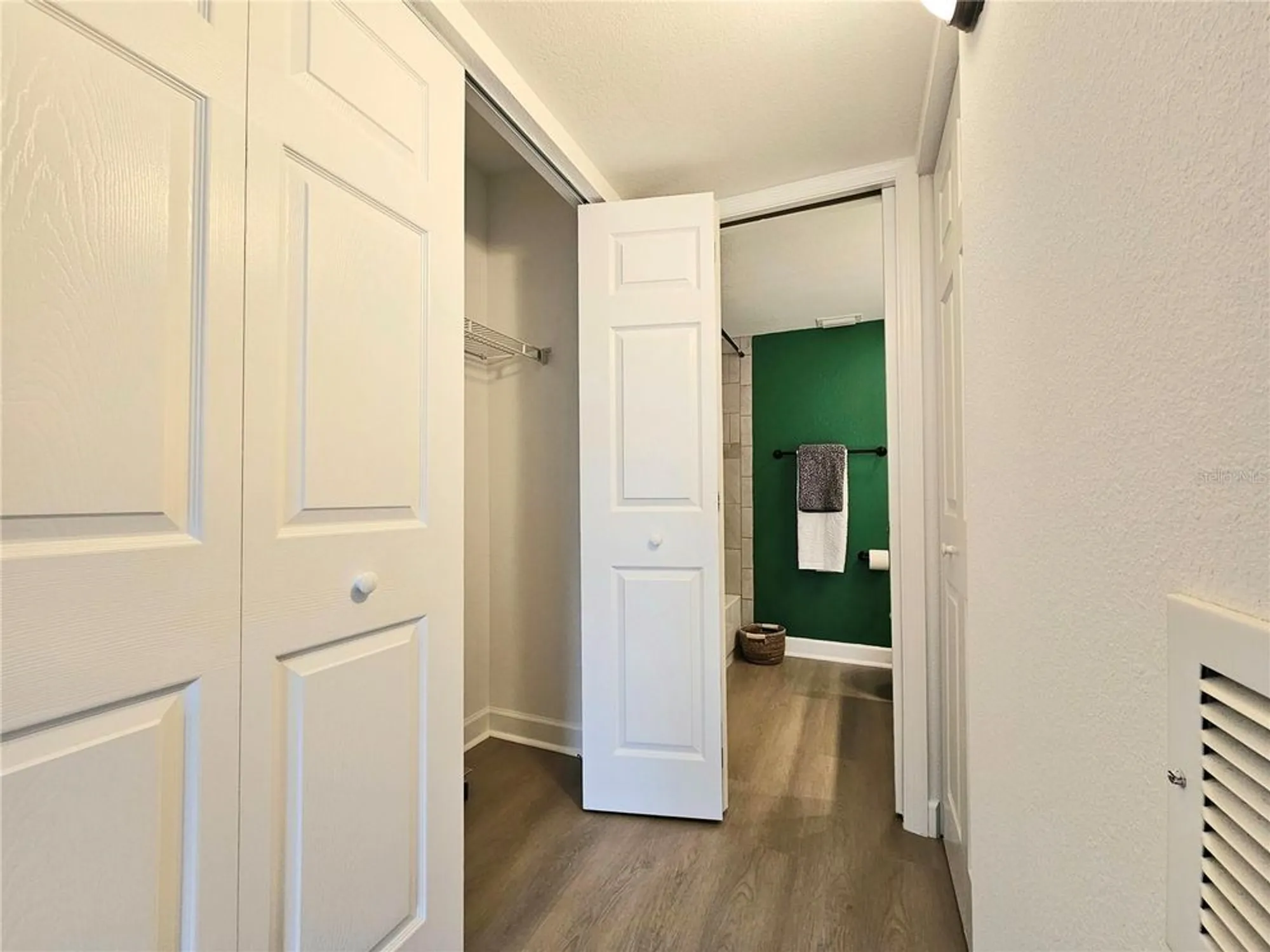 Property Slideshow image 11 of 23 | 21267 gertrude ave 114, Port Charlotte, FL, 33952