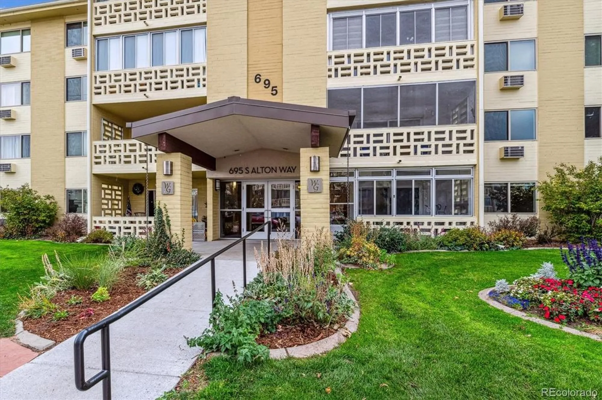 Property Slideshow image 20 of 21 | 695 s alton way 1c, Denver, CO, 80247