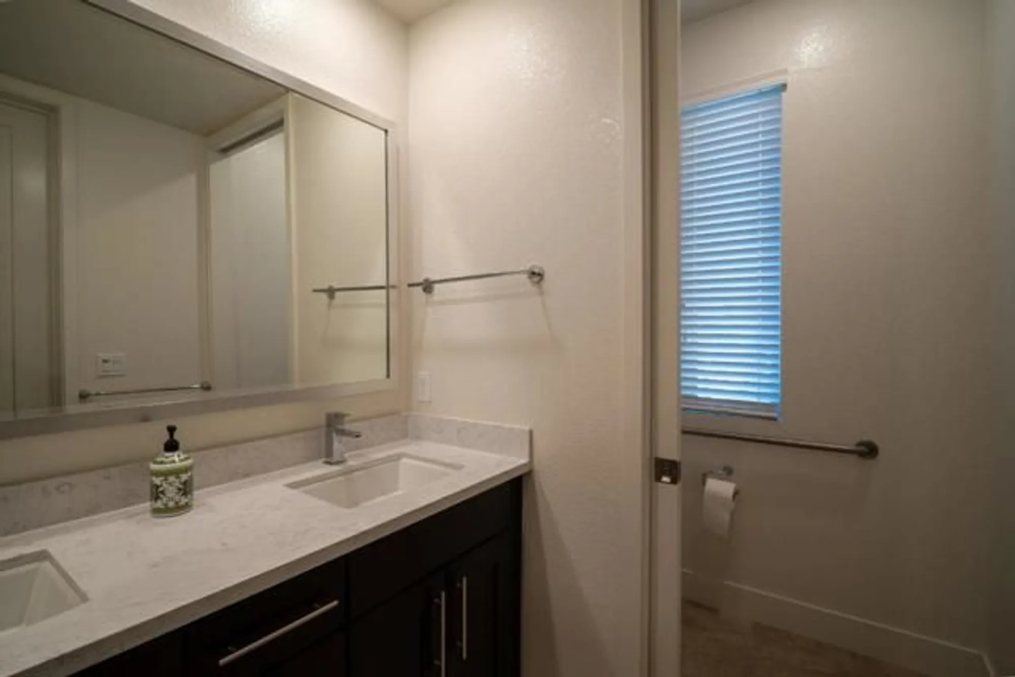 Property Slideshow image 11 of 46 | 708 eppleton ln unit 204, Foster City, CA, 94404