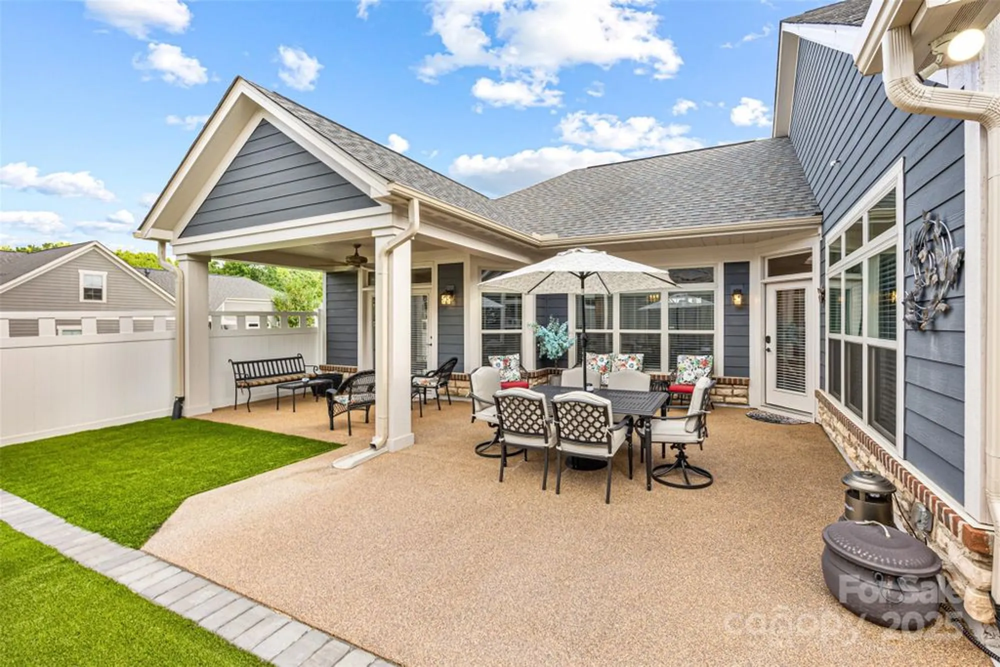 Property Slideshow image 34 of 42 | 16020 clear creek farm rd, Matthews, NC, 28105