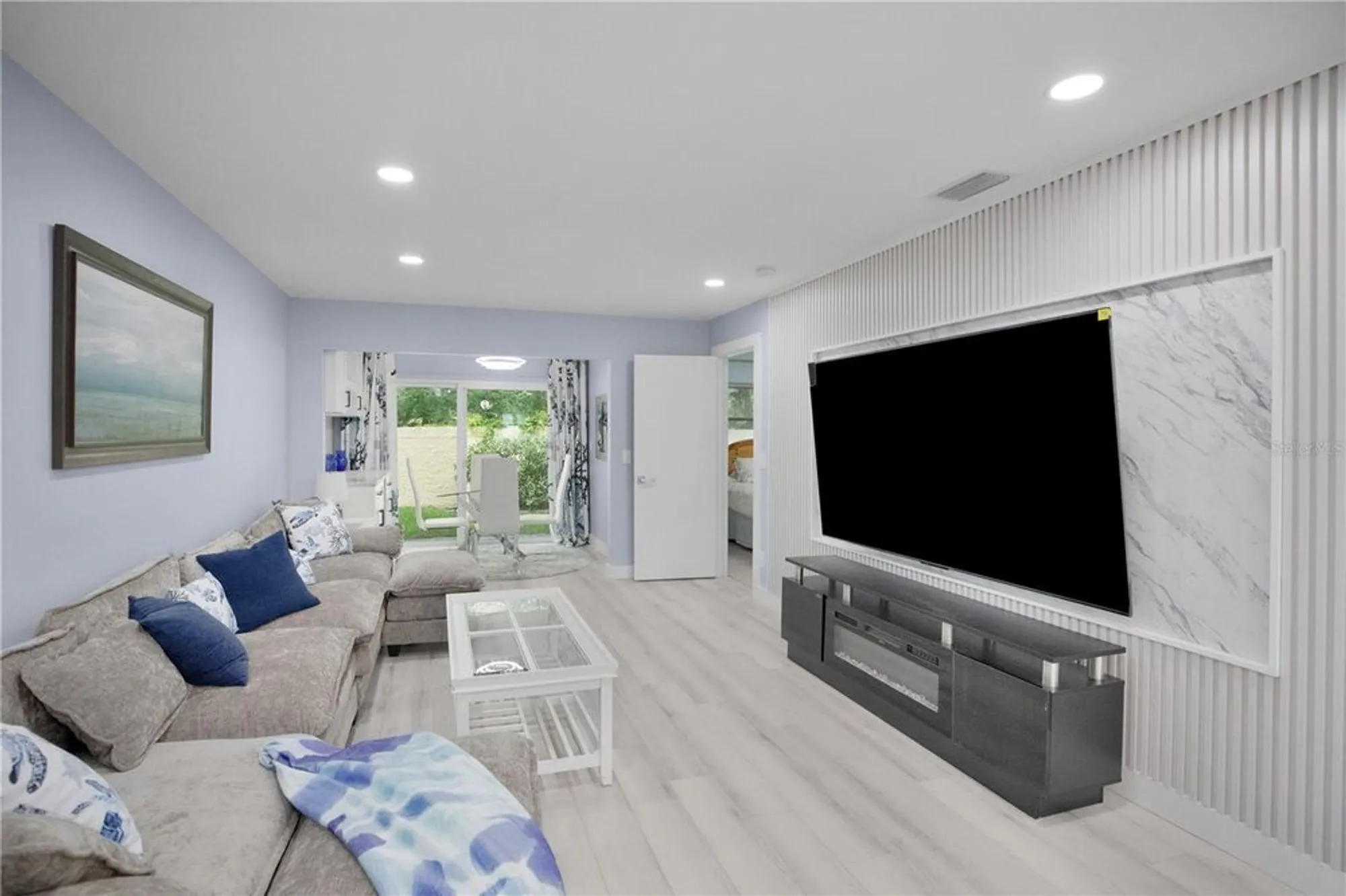 Property Slideshow image 20 of 56 | 1701 pinehurst rd 33e, Dunedin, FL, 34698