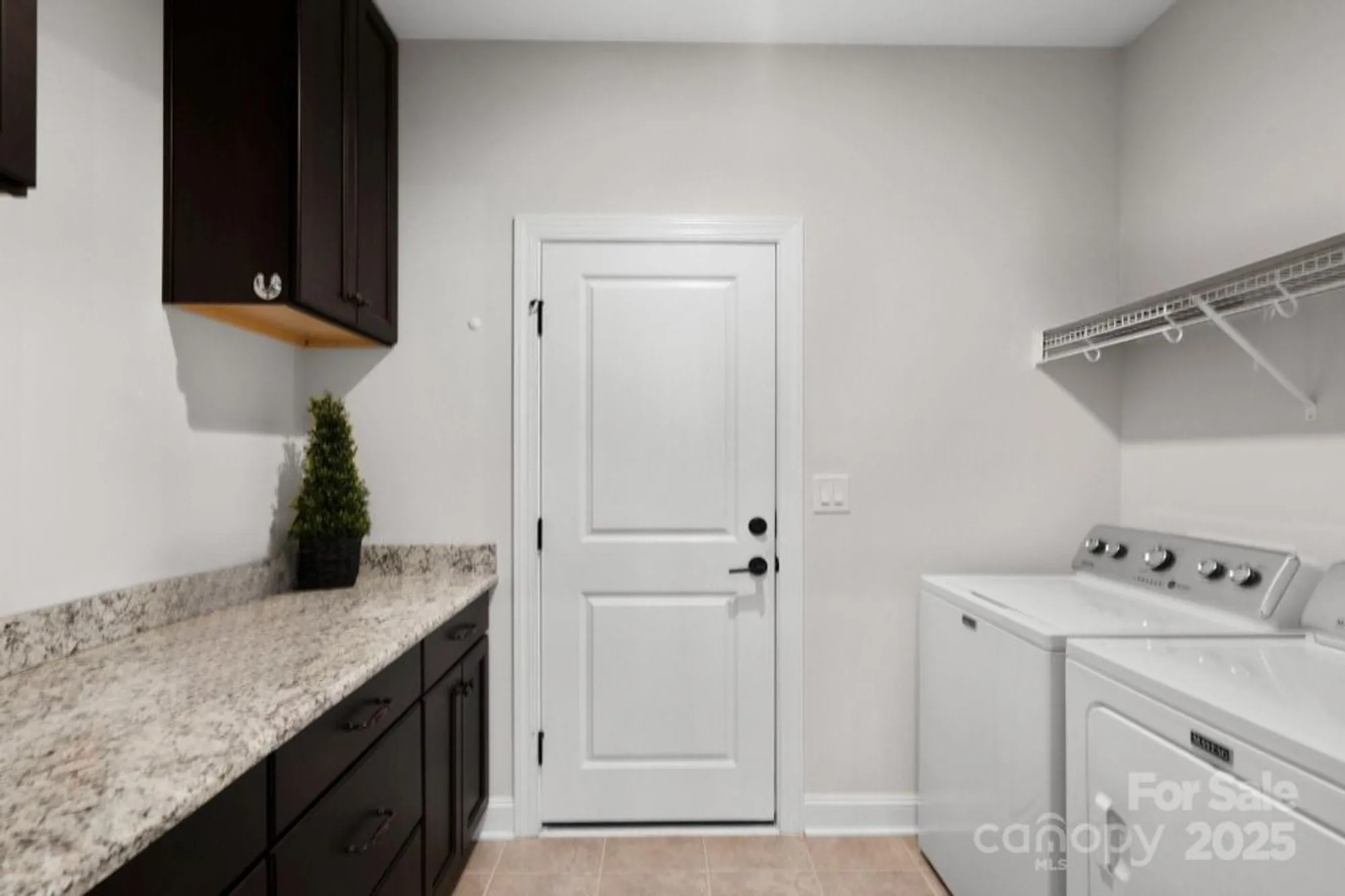 Property Slideshow image 15 of 46 | 5003 looking glass trl, Denver, NC, 28037
