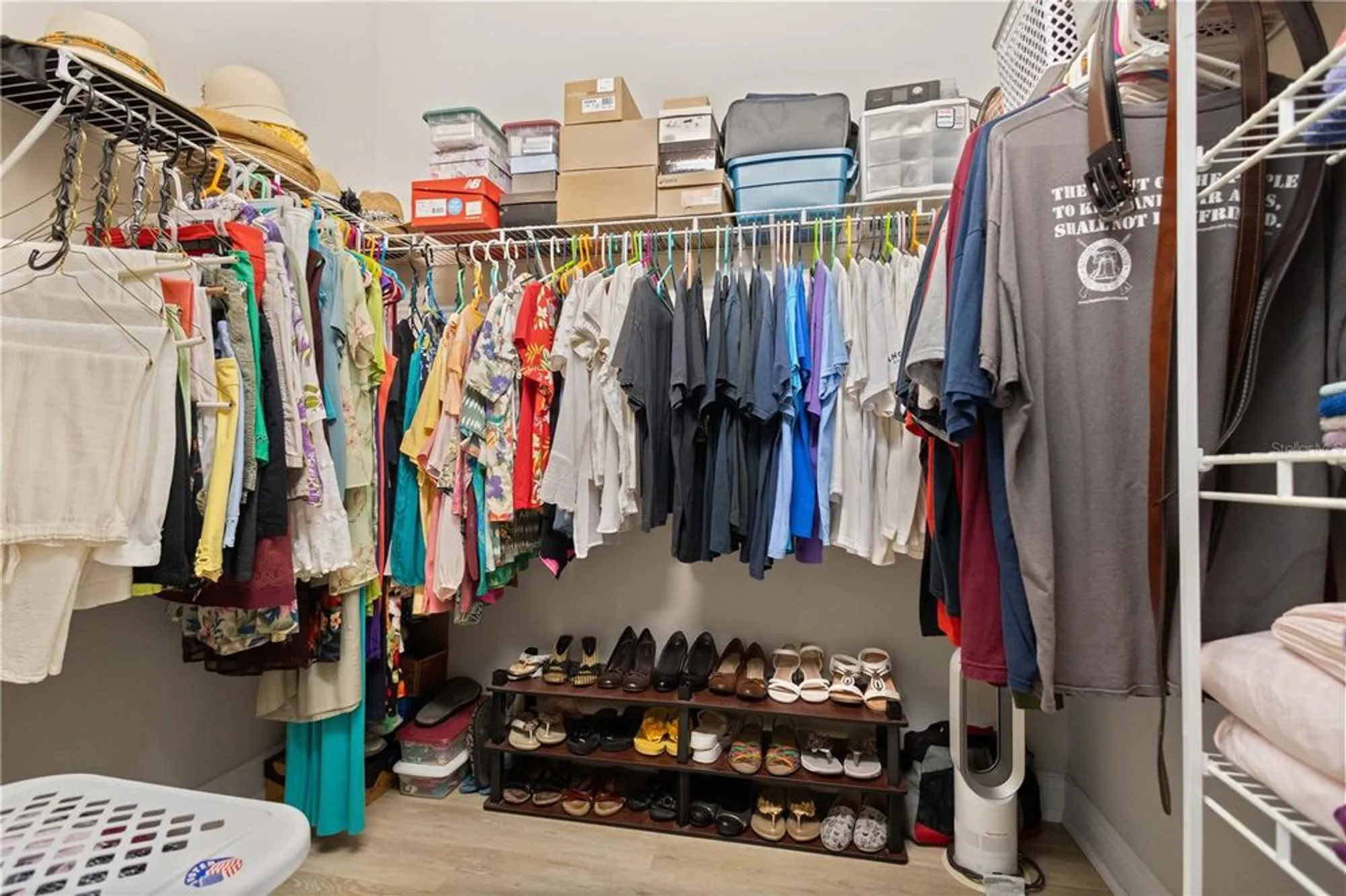 Property Slideshow image 15 of 44 | 12095 stuart dr, Venice, FL, 34293