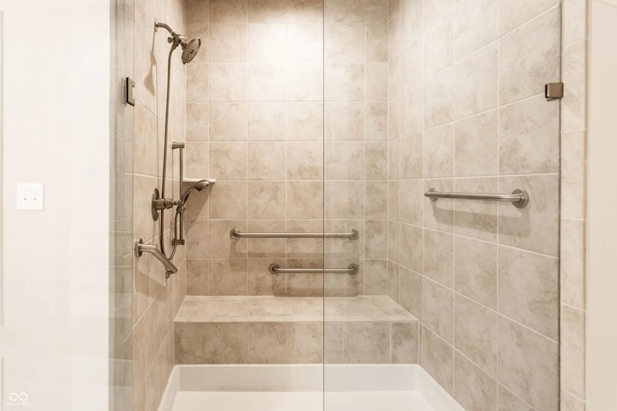 Property Slideshow image 22 of 30 | 5826 lyster ln, Indianapolis, IN, 46239