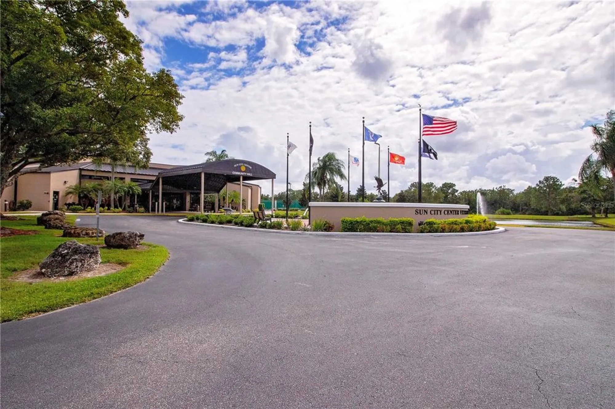 Property Slideshow image 94 of 100 | 1606 bunker hill dr, Sun City Center, FL, 33573
