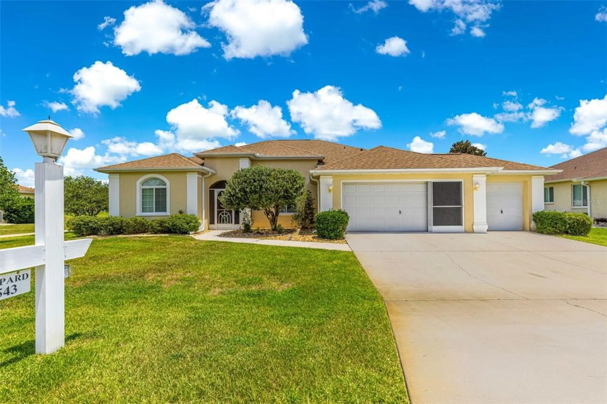 Property Slideshow image 1 of 50 | 5543 nw 25th loop, Ocala, FL, 34482