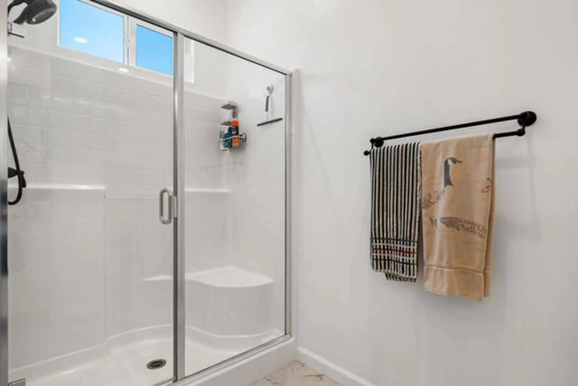 Property Slideshow image 19 of 31 | 43553 treviso dr, Indio, CA, 92203