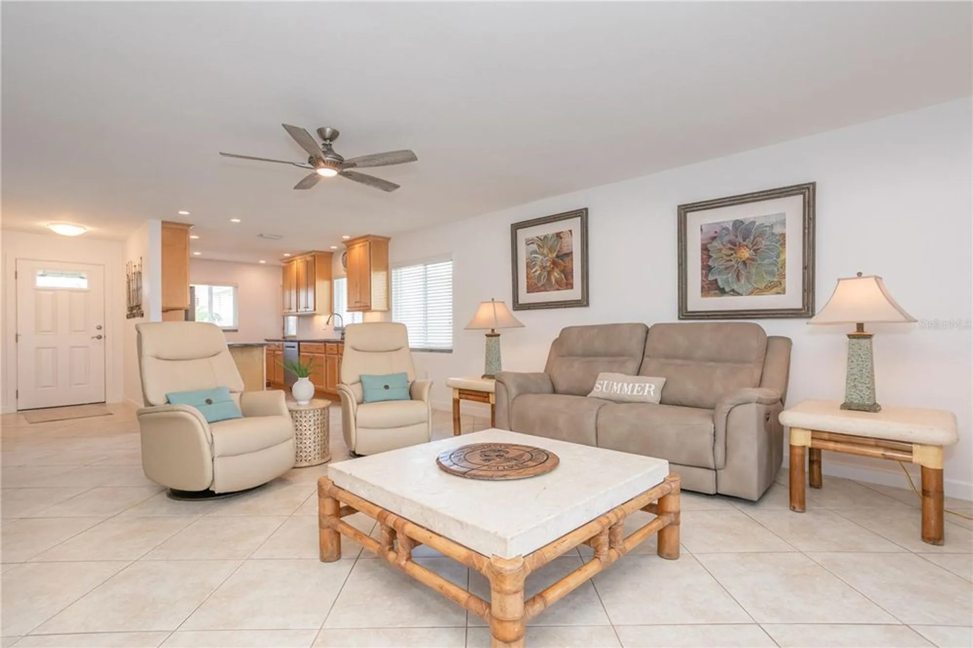 Property Slideshow image 16 of 62 | 214 fair winds dr # 214, Nokomis, FL, 34275