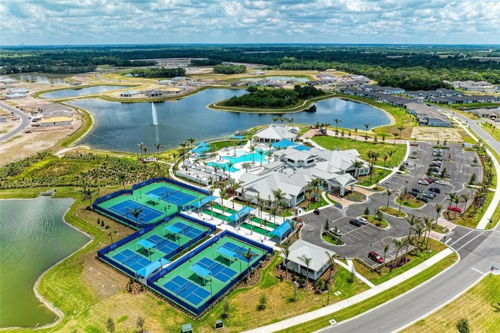 Property Slideshow image 45 of 79 | 9272 ballaster pointe loop, Parrish, FL, 34219