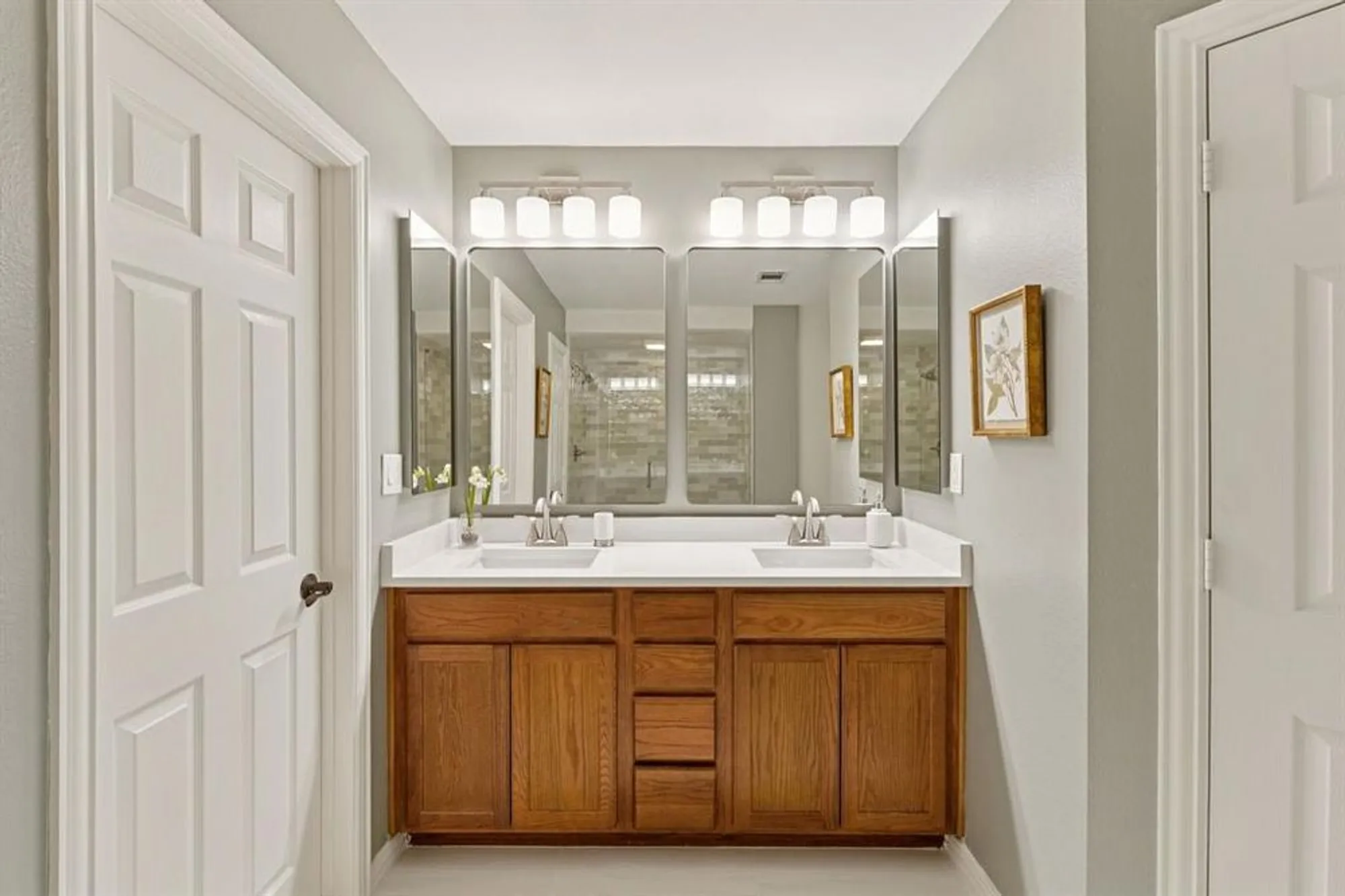 Property Slideshow image 20 of 31 | 10101 southpoint ct, Denton, TX, 76207