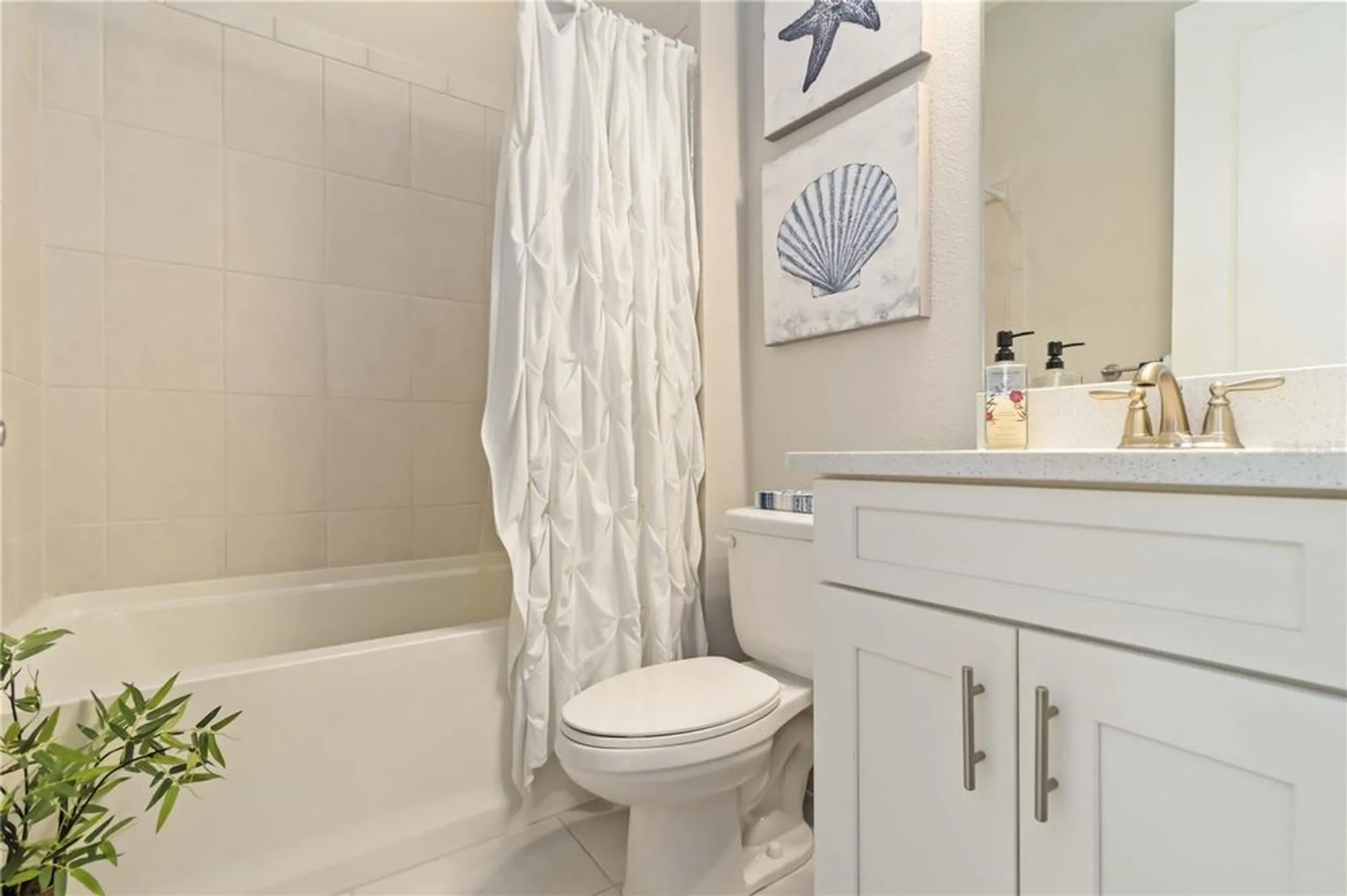 Property Slideshow image 29 of 66 | 4540 terrazza ct, Bradenton, FL, 34211