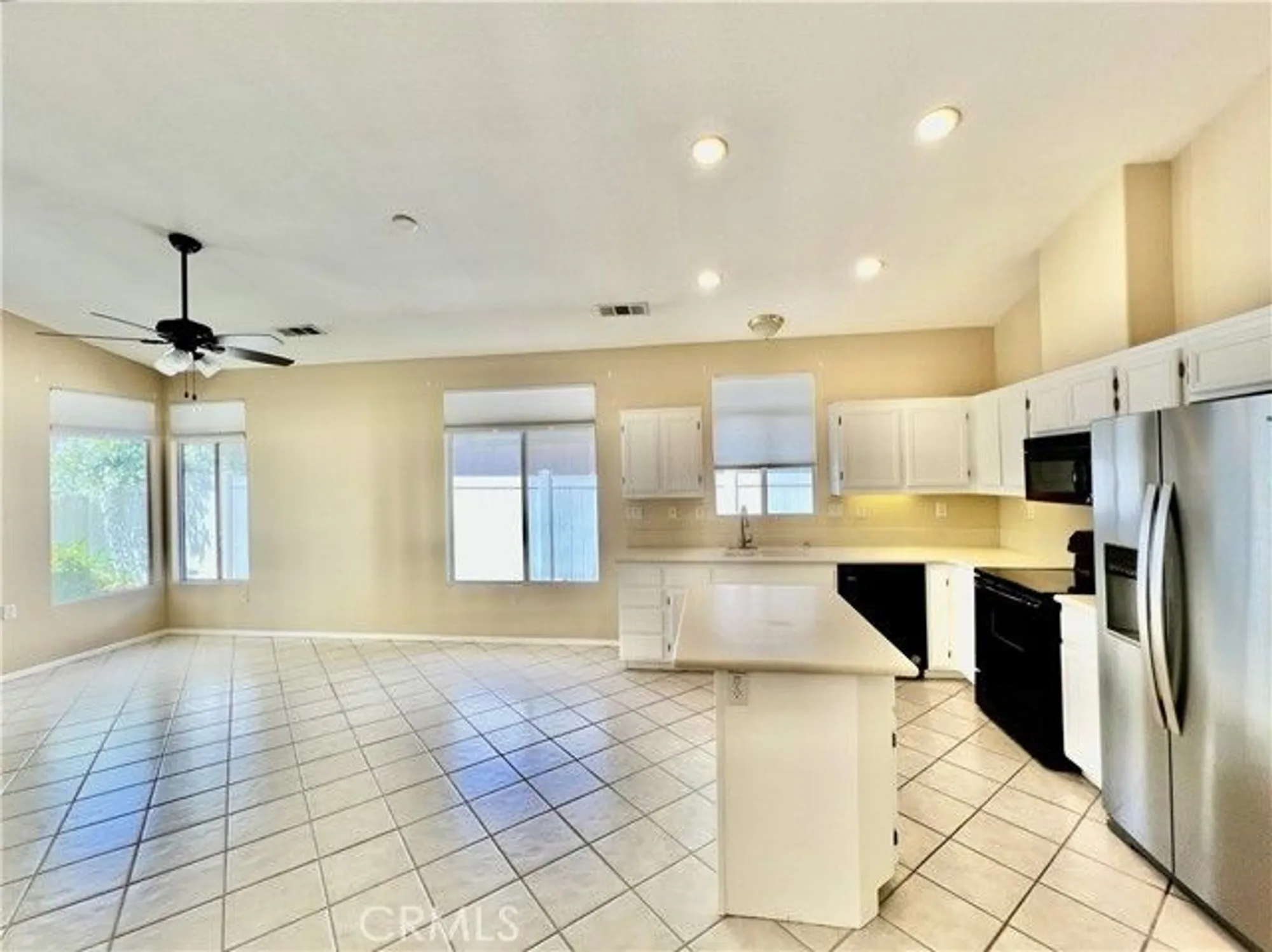 Property Slideshow image 8 of 34 | 26933 circus dr, Menifee, CA, 92585