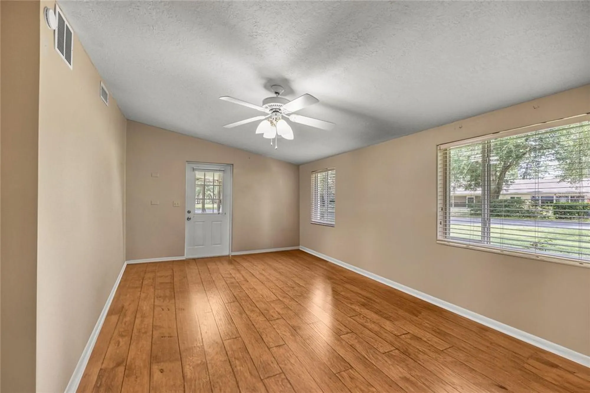 Property Slideshow image 20 of 37 | 8696 sw 88th court rd a, Ocala, FL, 34481