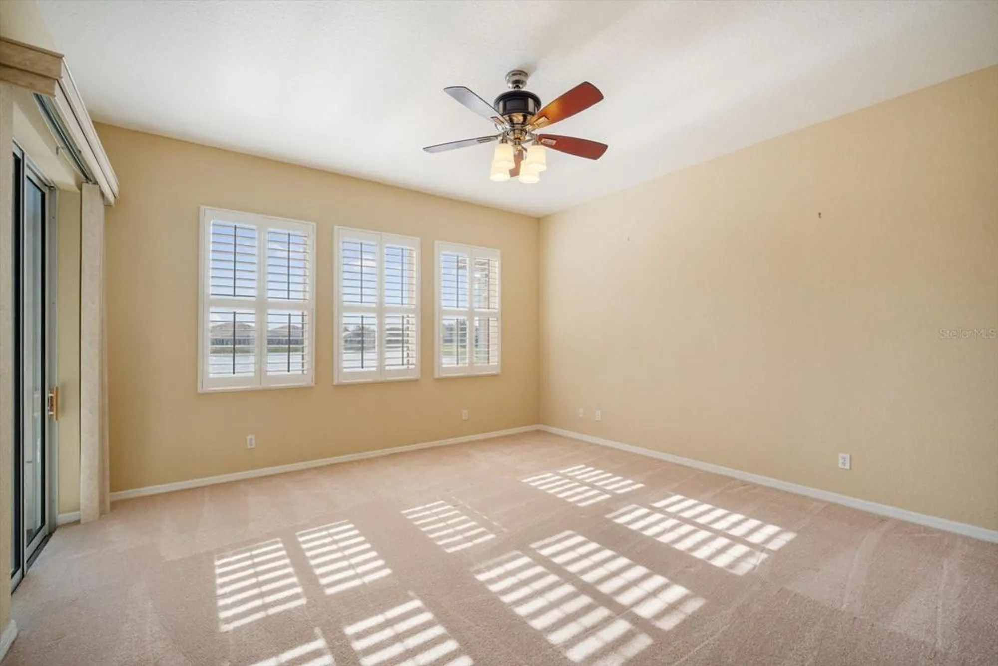 Property Slideshow image 16 of 35 | 2490 kensington greens dr, Sun City Center, FL, 33573