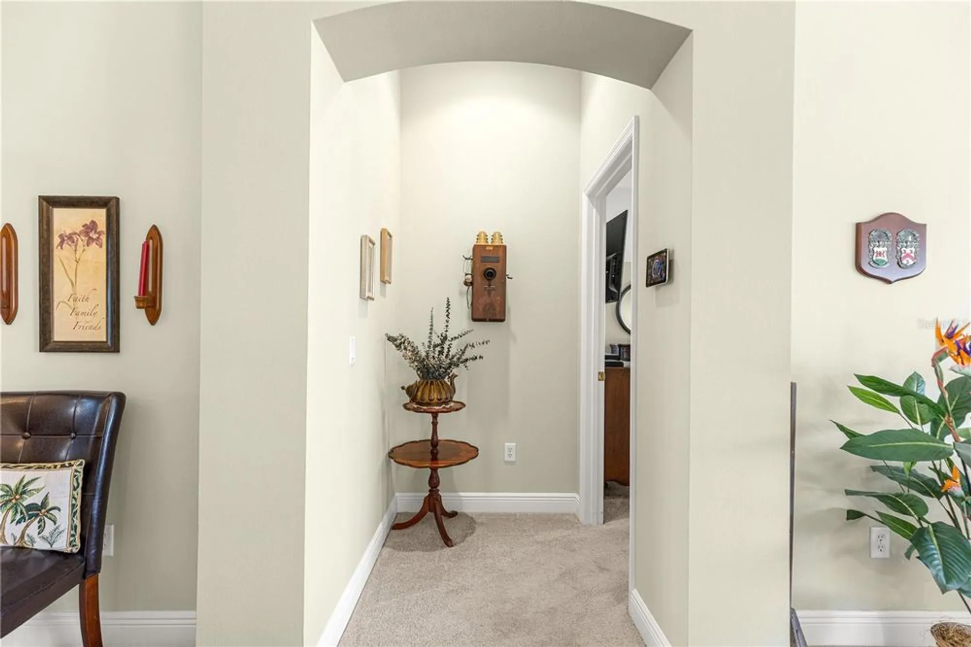 Property Slideshow image 28 of 51 | 949 isle of palms path, The Villages, FL, 32162