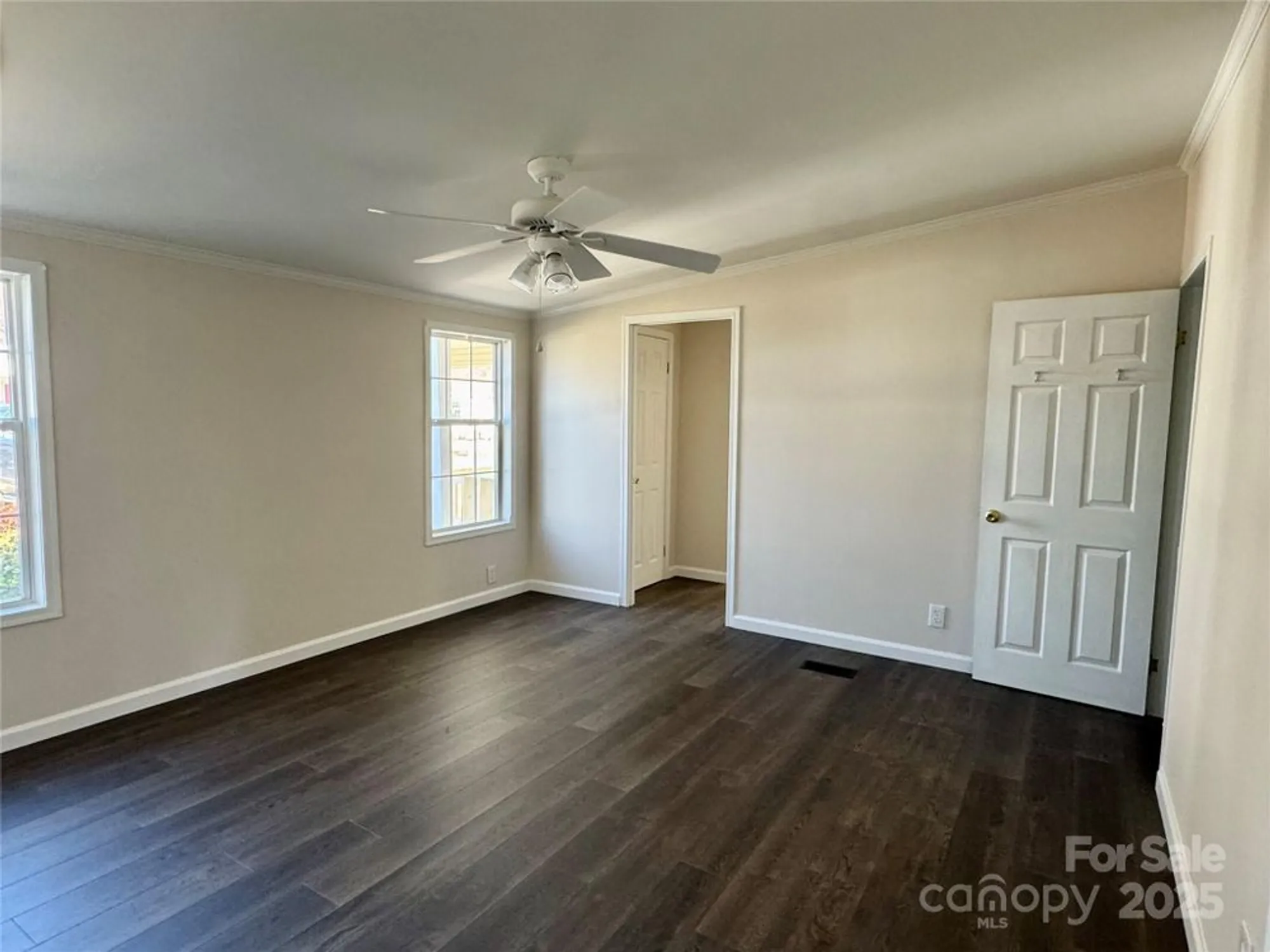 Property Slideshow image 18 of 26 | 436 riverwind dr, Hendersonville, NC, 28739