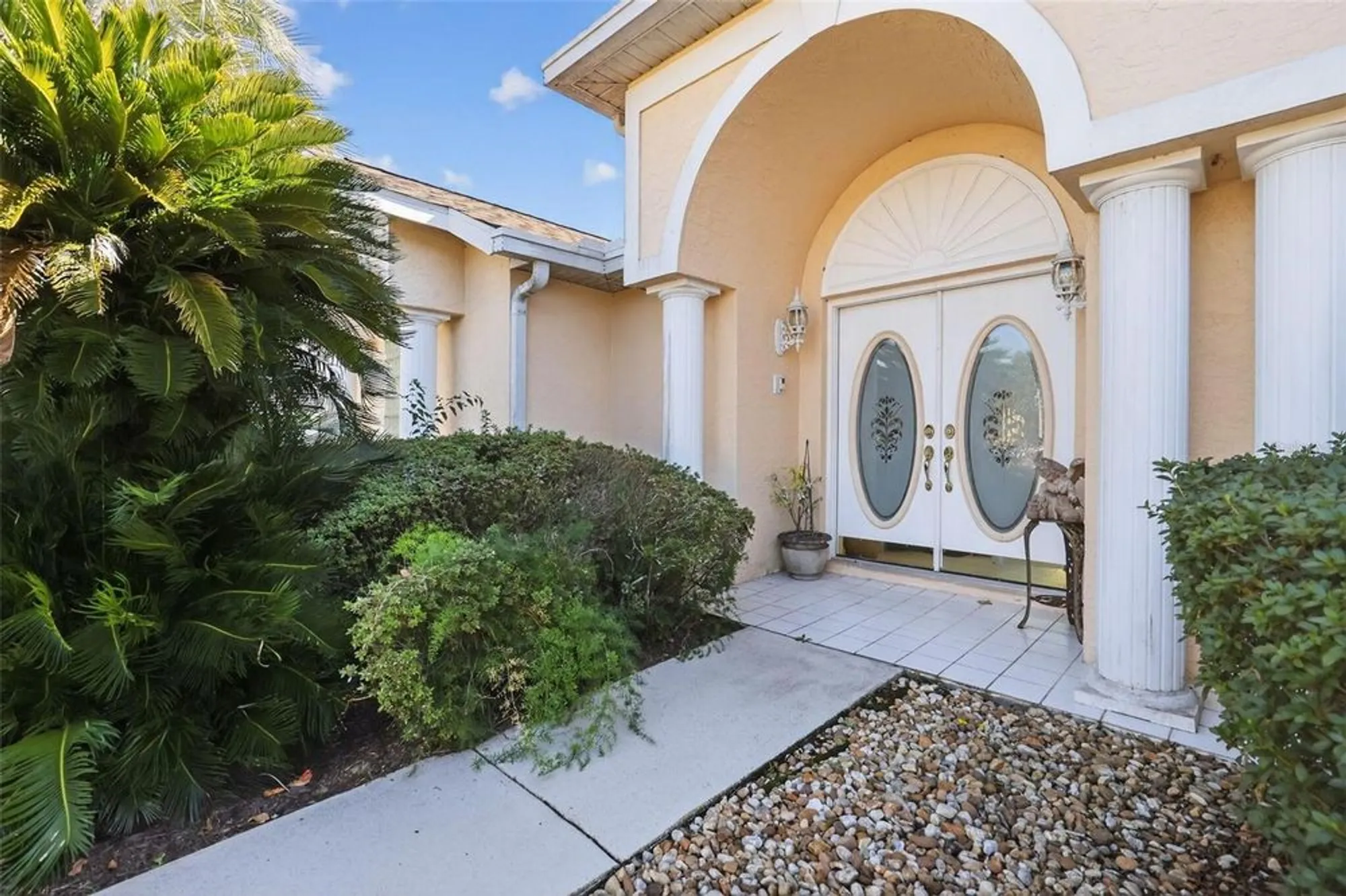 Property Slideshow image 3 of 22 | 5138 nw 19th pl, Ocala, FL, 34482