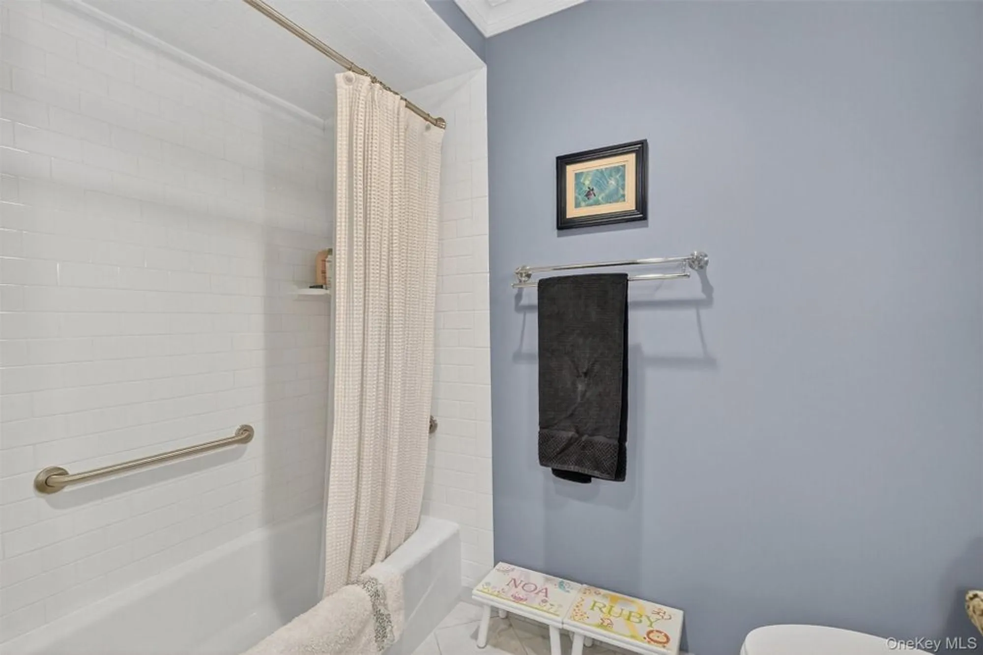 Property Slideshow image 22 of 44 | 29 michael roberts ct, Pearl River, NY, 10965