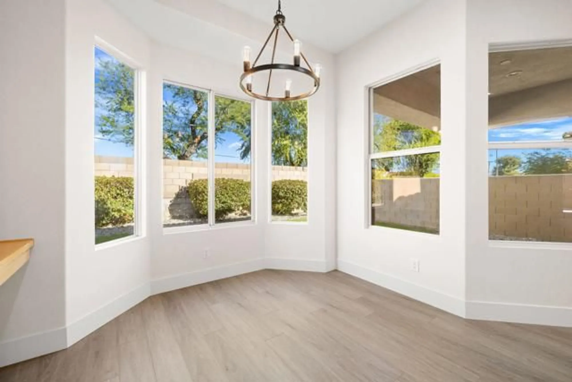 Property Slideshow image 13 of 50 | 80578 hoylake dr, Indio, CA, 92201