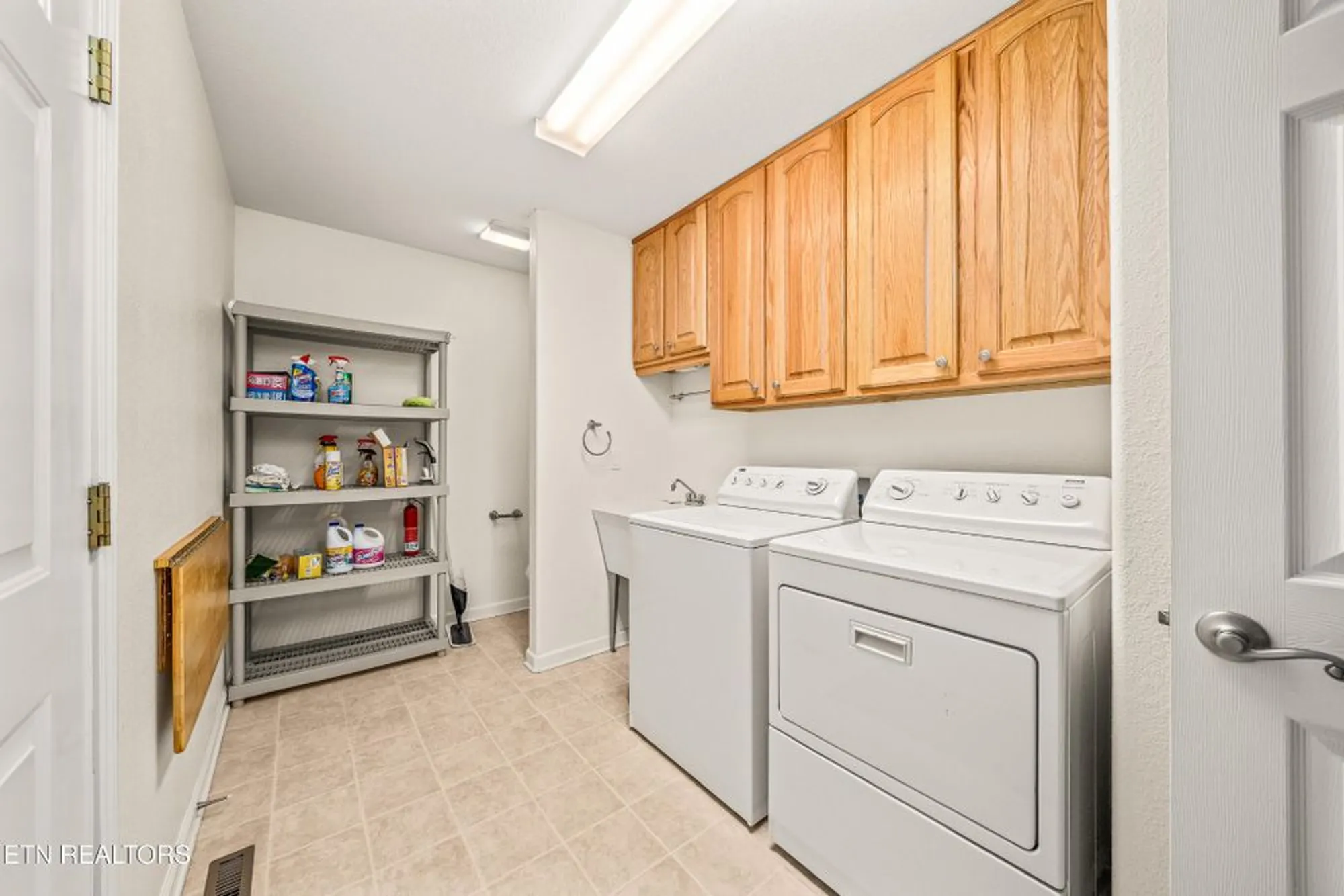 Property Slideshow image 16 of 42 | 55 loxley ln, Crossville, TN, 38558