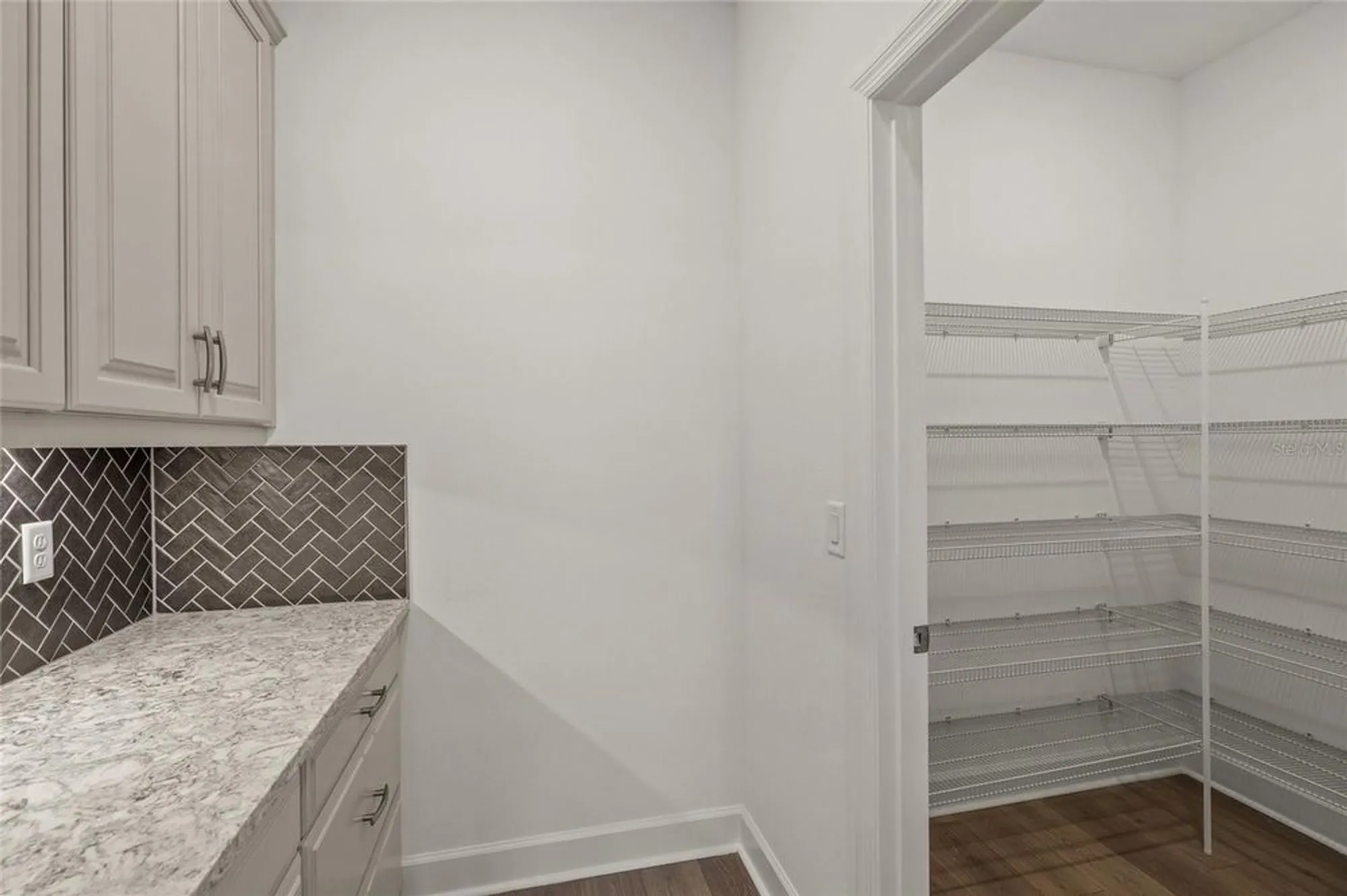 Property Slideshow image 8 of 46 | 16308 mount holly dr, Bradenton, FL, 34211