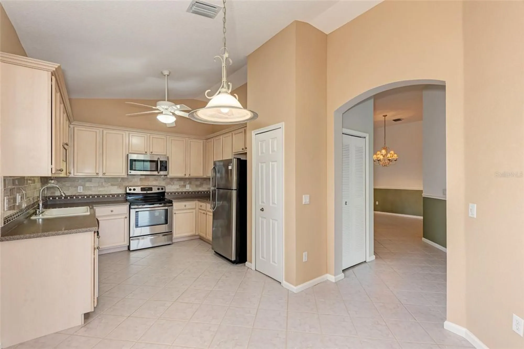 Property Slideshow image 18 of 78 | 3322 grand vista ct unit 203, Port Charlotte, FL, 33953