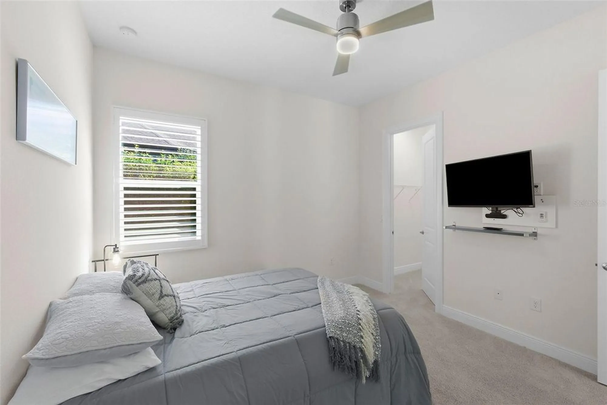 Property Slideshow image 36 of 62 | 5090 greens dr, Lady Lake, FL, 32159