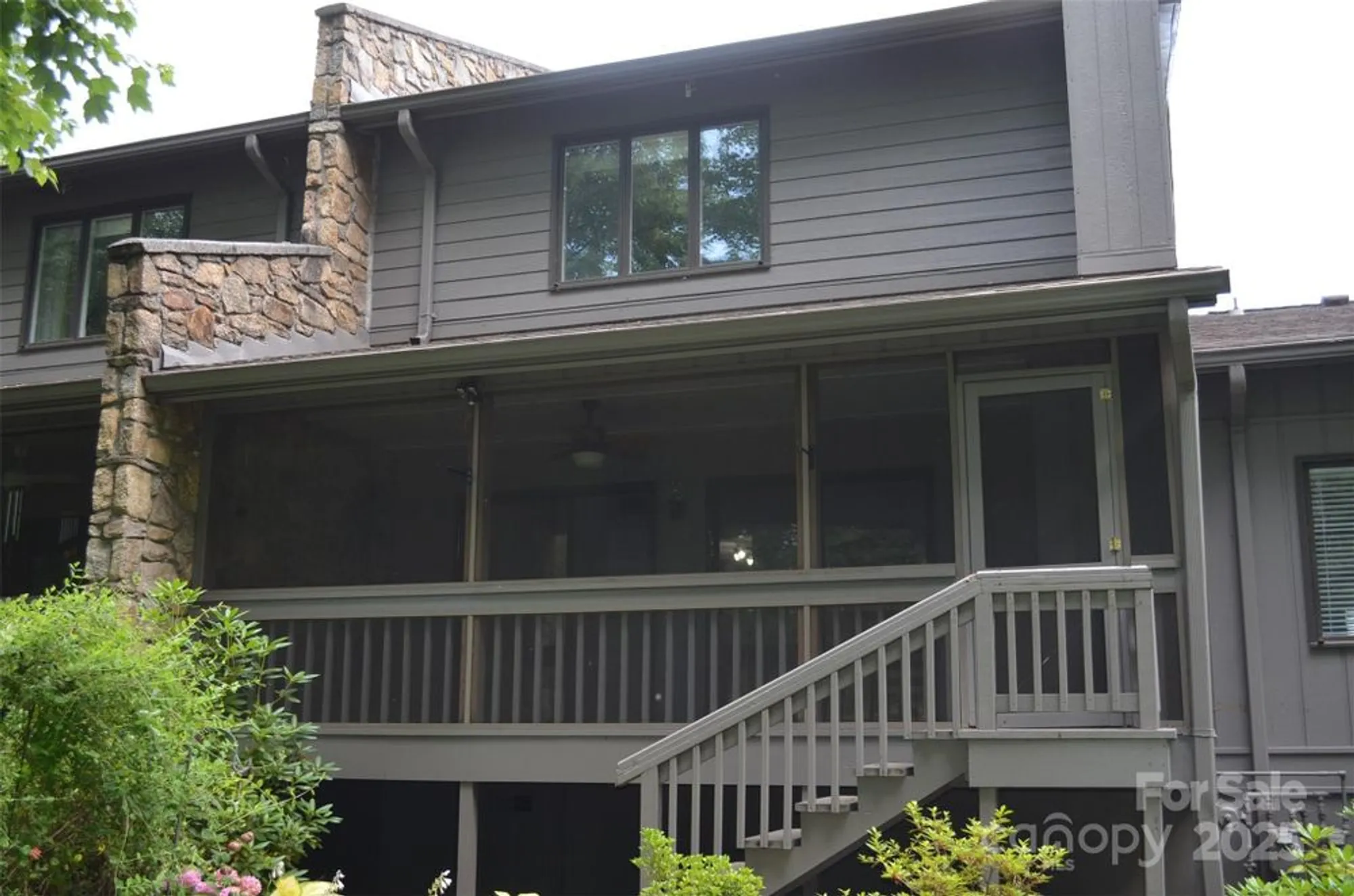 Property Slideshow image 28 of 35 | 609 crowfields ln, Asheville, NC, 28803