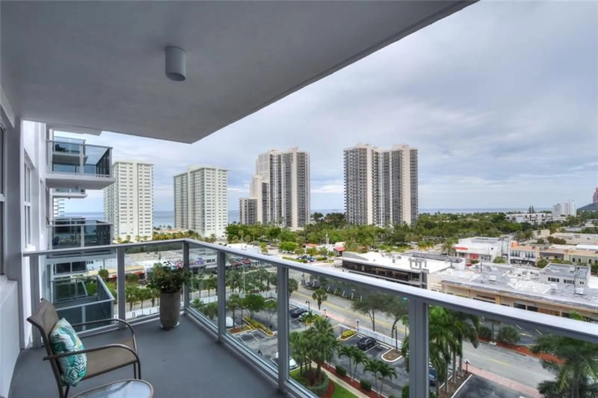 Property Slideshow image 15 of 34 | 3333 ne 34th st 1011, Fort Lauderdale, FL, 33308