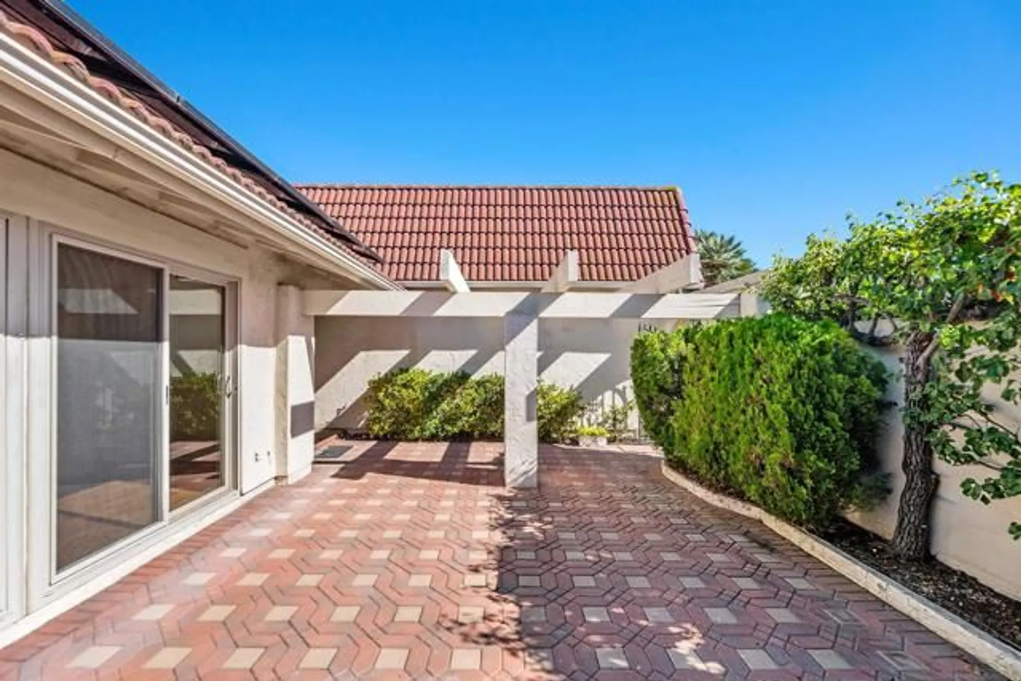 Property Slideshow image 10 of 36 | 12640 mantilla rd, San Diego, CA, 92128