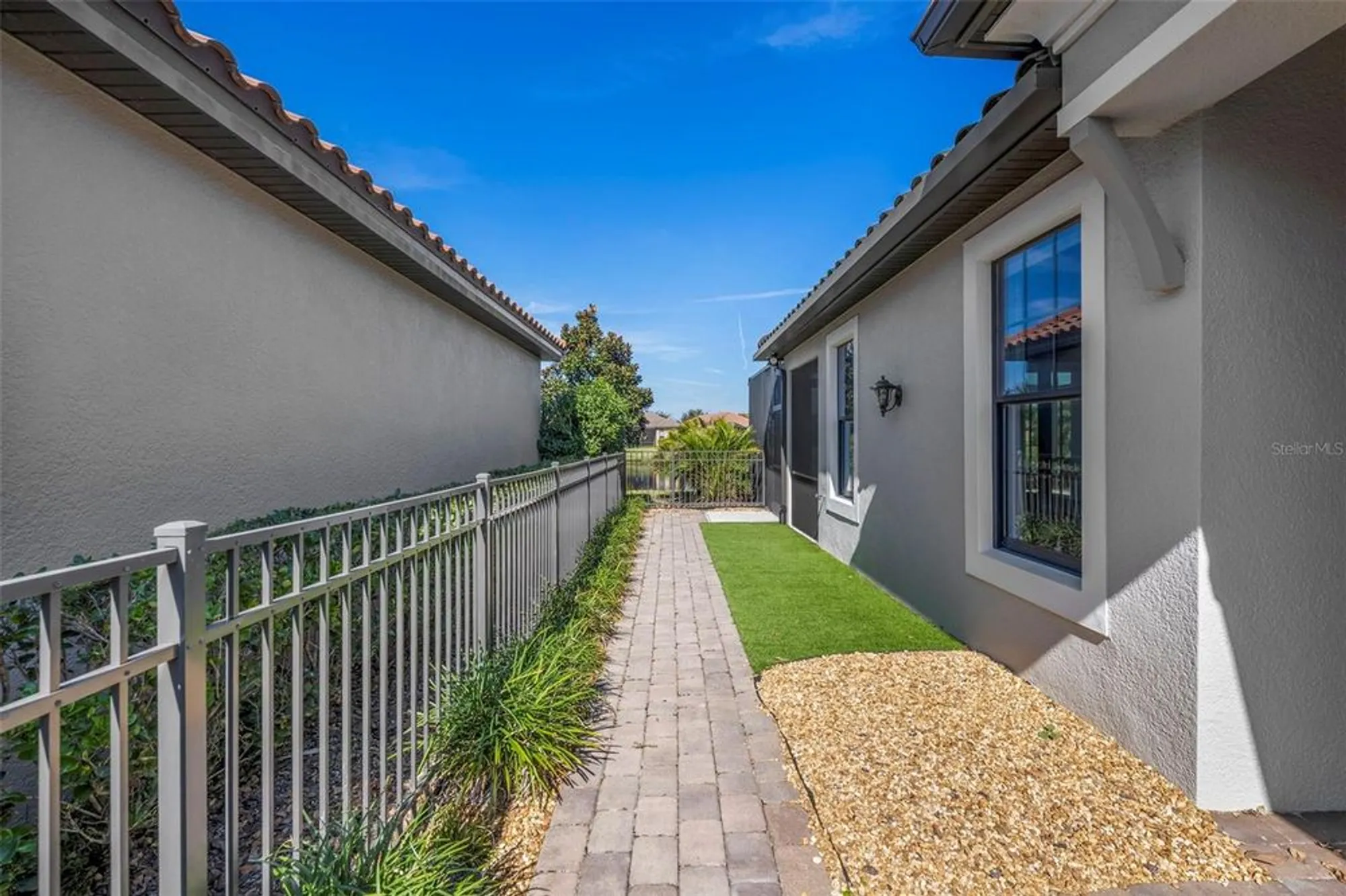 Property Slideshow image 3 of 52 | 4816 heinman cv, Palmetto, FL, 34221