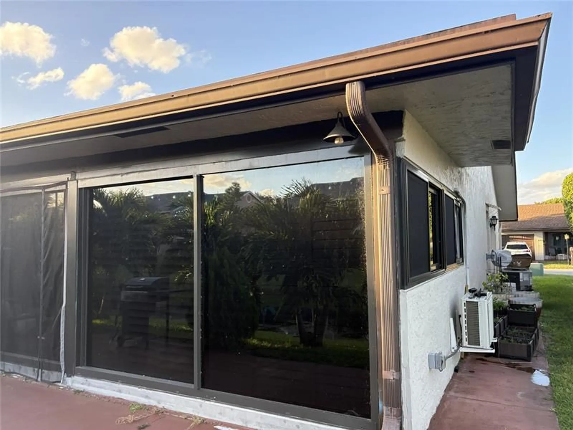 Property Slideshow image 25 of 31 | 2368 sw 17th dr, Deerfield Beach, FL, 33442