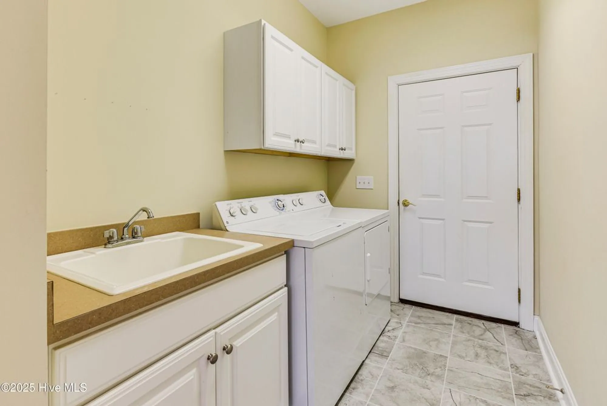 Property Slideshow image 21 of 50 | 602 bermuda walk, Sunset Beach, NC, 28468