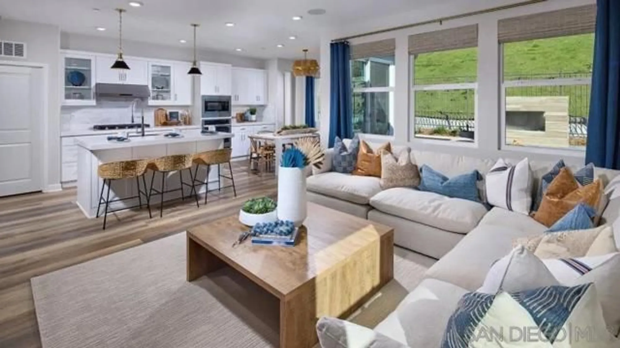 Property Slideshow image 7 of 23 | 12141 paxton way, San Diego, CA, 92129