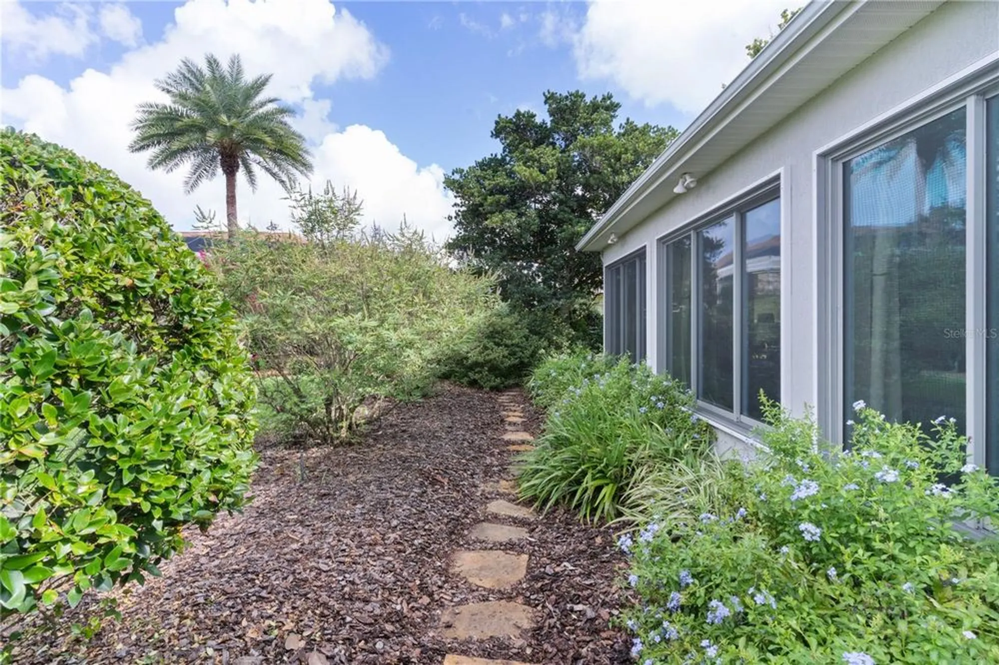 Property Slideshow image 44 of 64 | 1078 lakeview ln, The Villages, FL, 32162