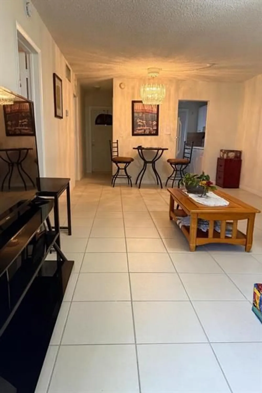 Property Slideshow image 10 of 17 | 2851 e golf blvd 107, Pompano Beach, FL, 33064