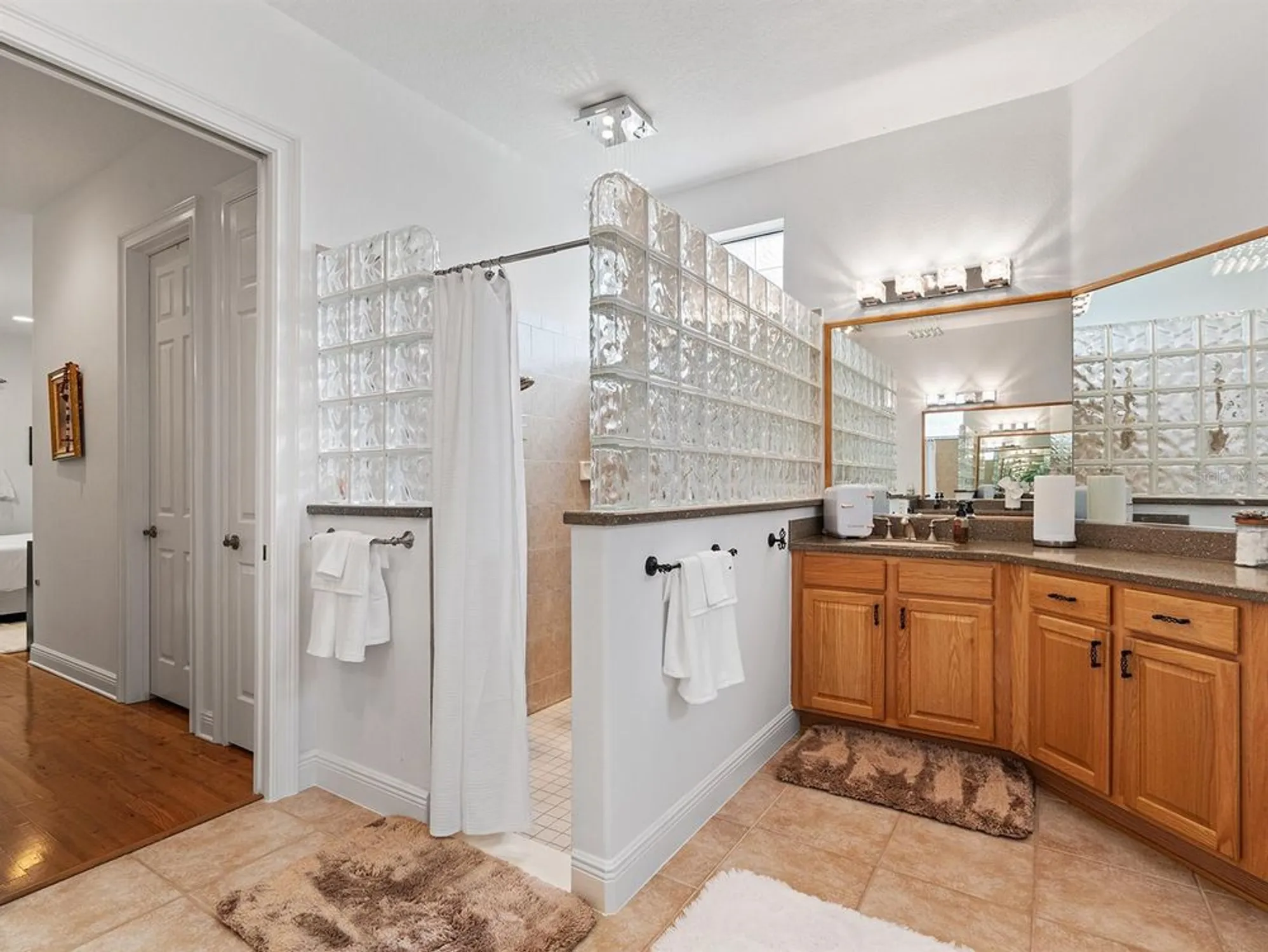 Property Slideshow image 26 of 53 | 6145 spinnaker loop, Lady Lake, FL, 32159